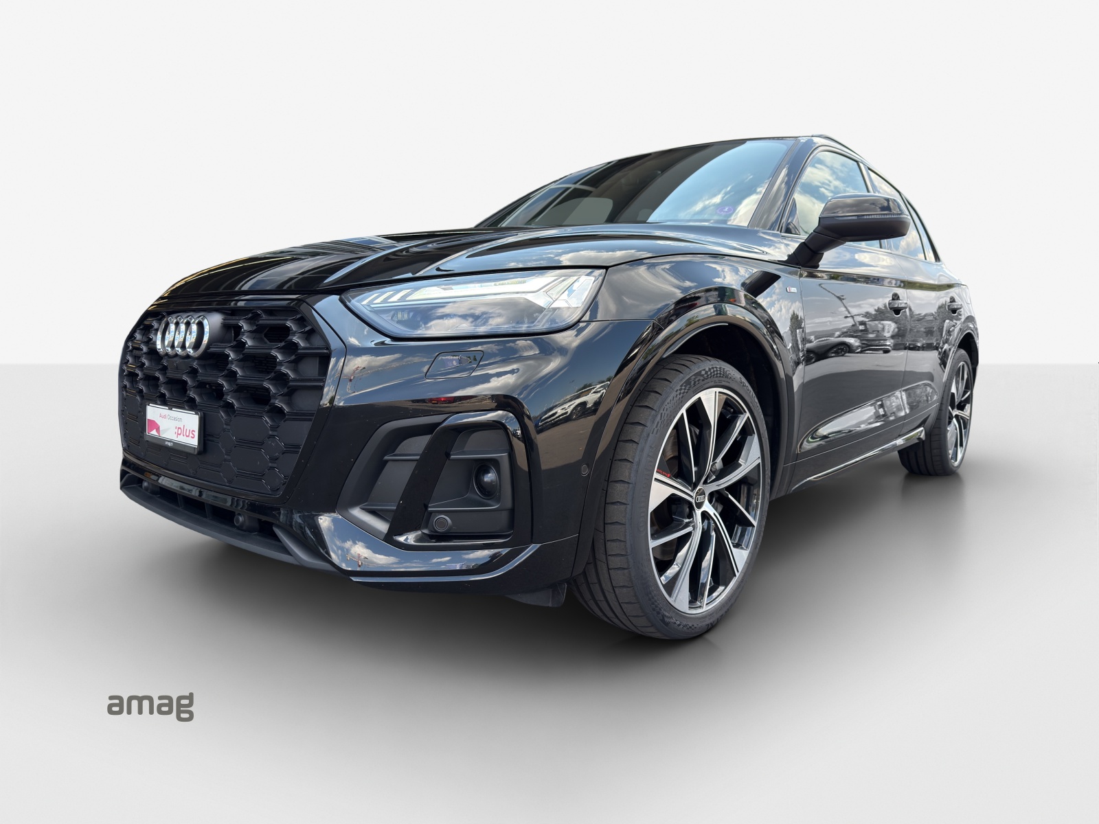 AUDI Q5 50 TFSI e PHEV S line quattro S-tronic-image-0
