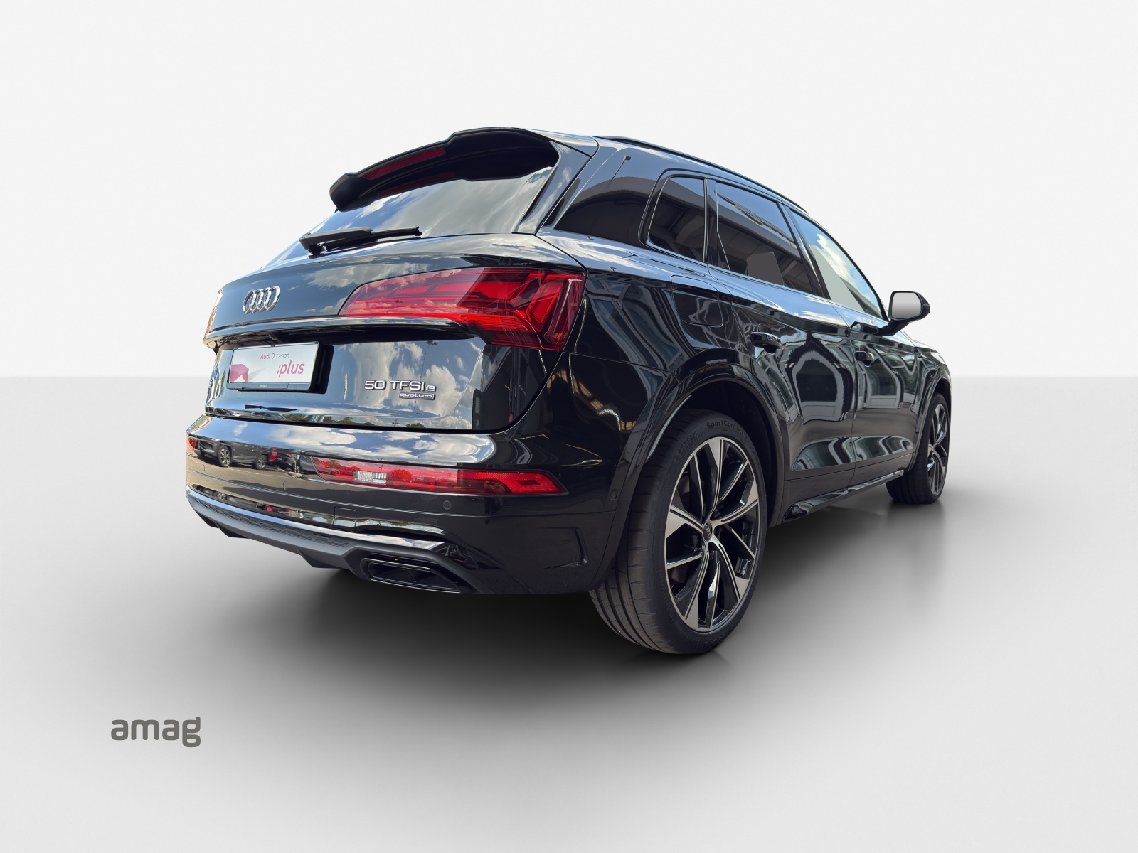 AUDI Q5 50 TFSI e PHEV S line quattro S-tronic-image-5