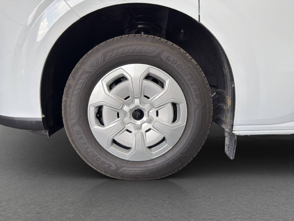 FORD Transit Custom Van 320 L1 2.5 Duratec 233 PS Trend PHEV-image-16