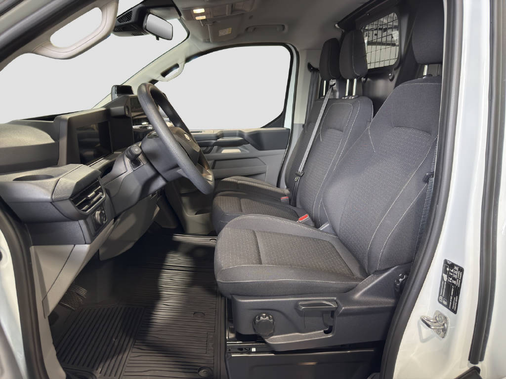 FORD Transit Custom Van 320 L1 2.5 Duratec 233 PS Trend PHEV-image-7