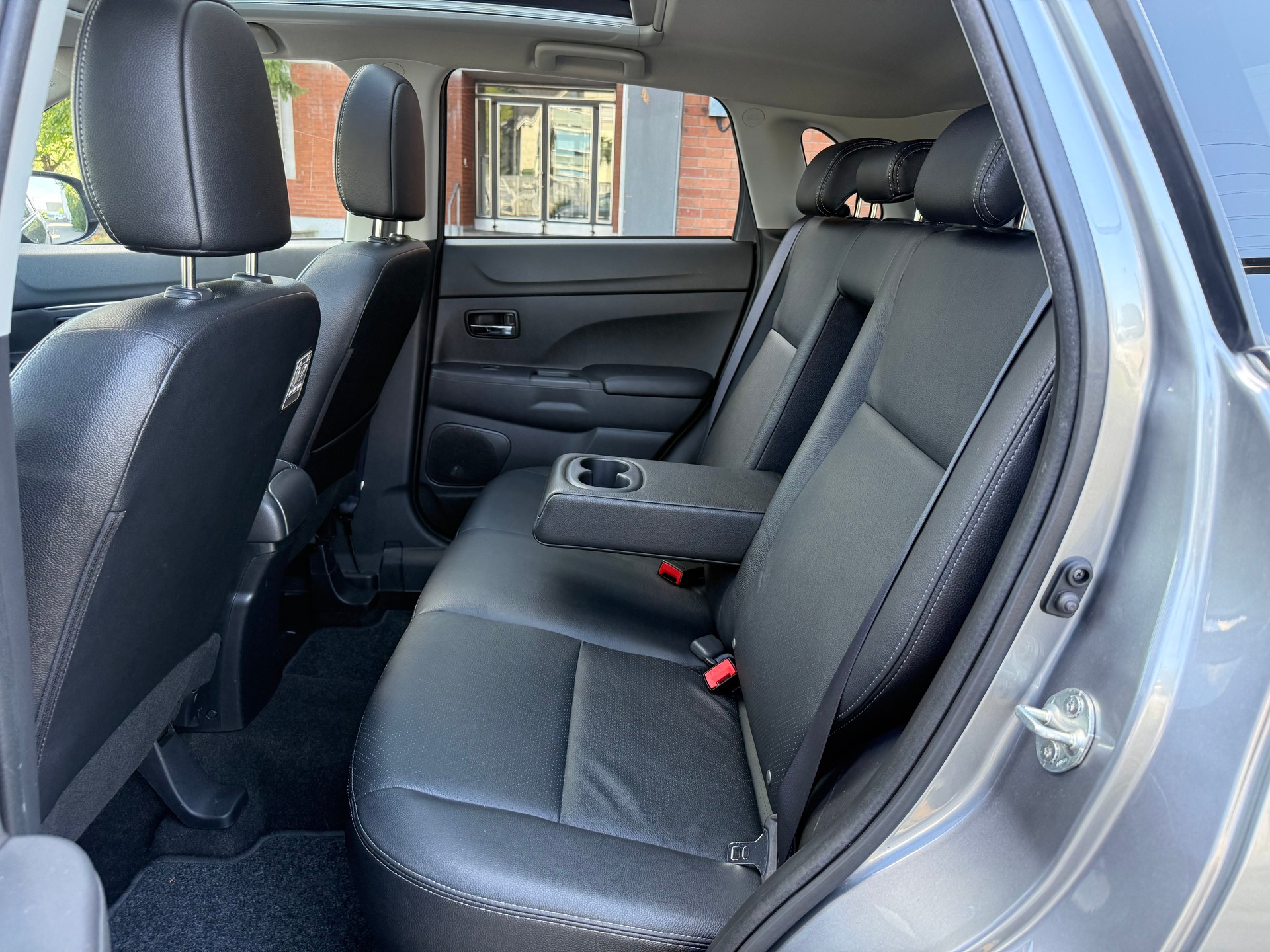 MITSUBISHI ASX 2.2 DID Navigator 4WD Automatic-image-10