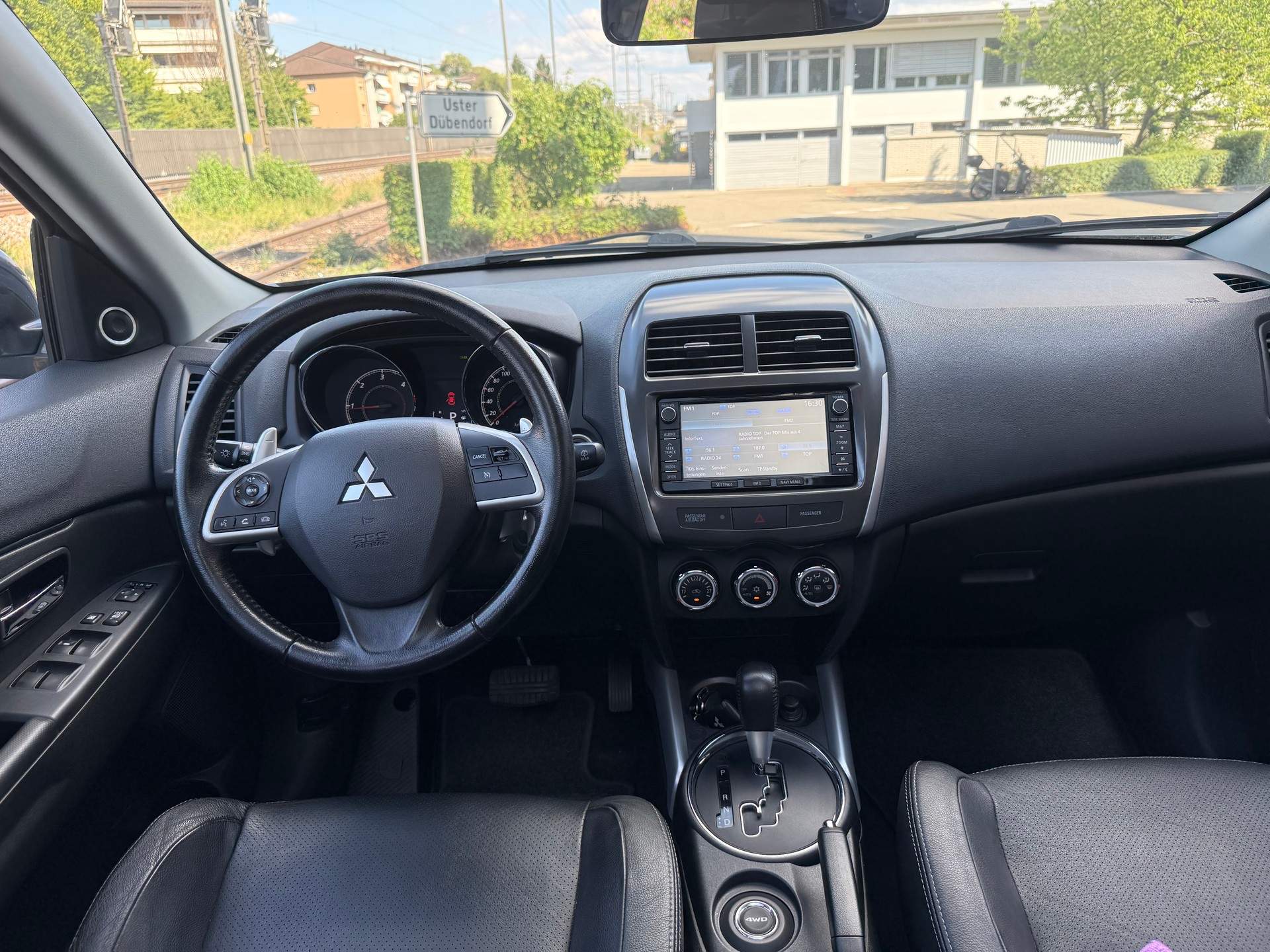 MITSUBISHI ASX 2.2 DID Navigator 4WD Automatic-image-7
