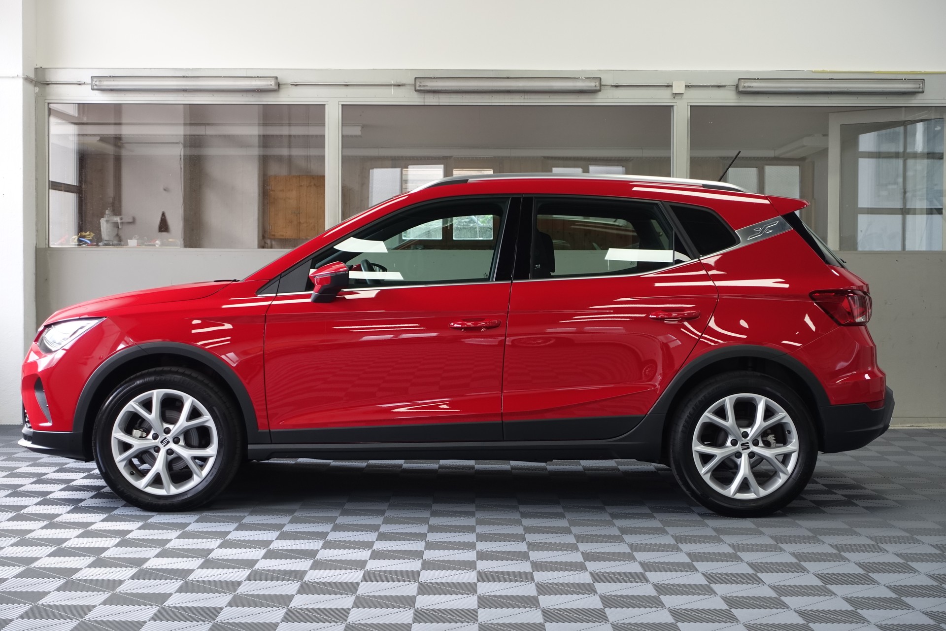 SEAT Arona 1.0 TSI FR DSG-image-4