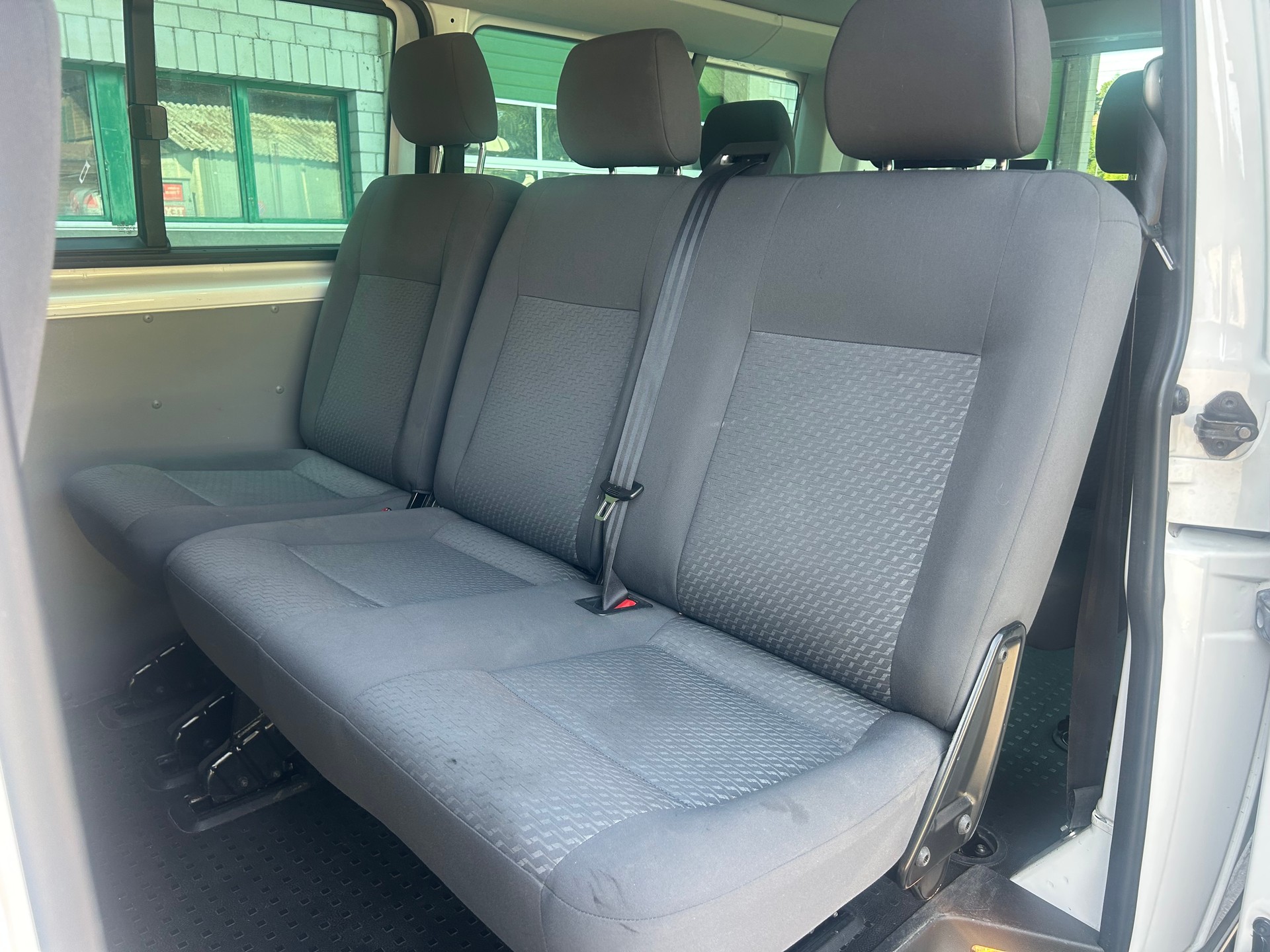 VW T5 2.0 Bi-TDI BMT 4Motion DSG-image-6