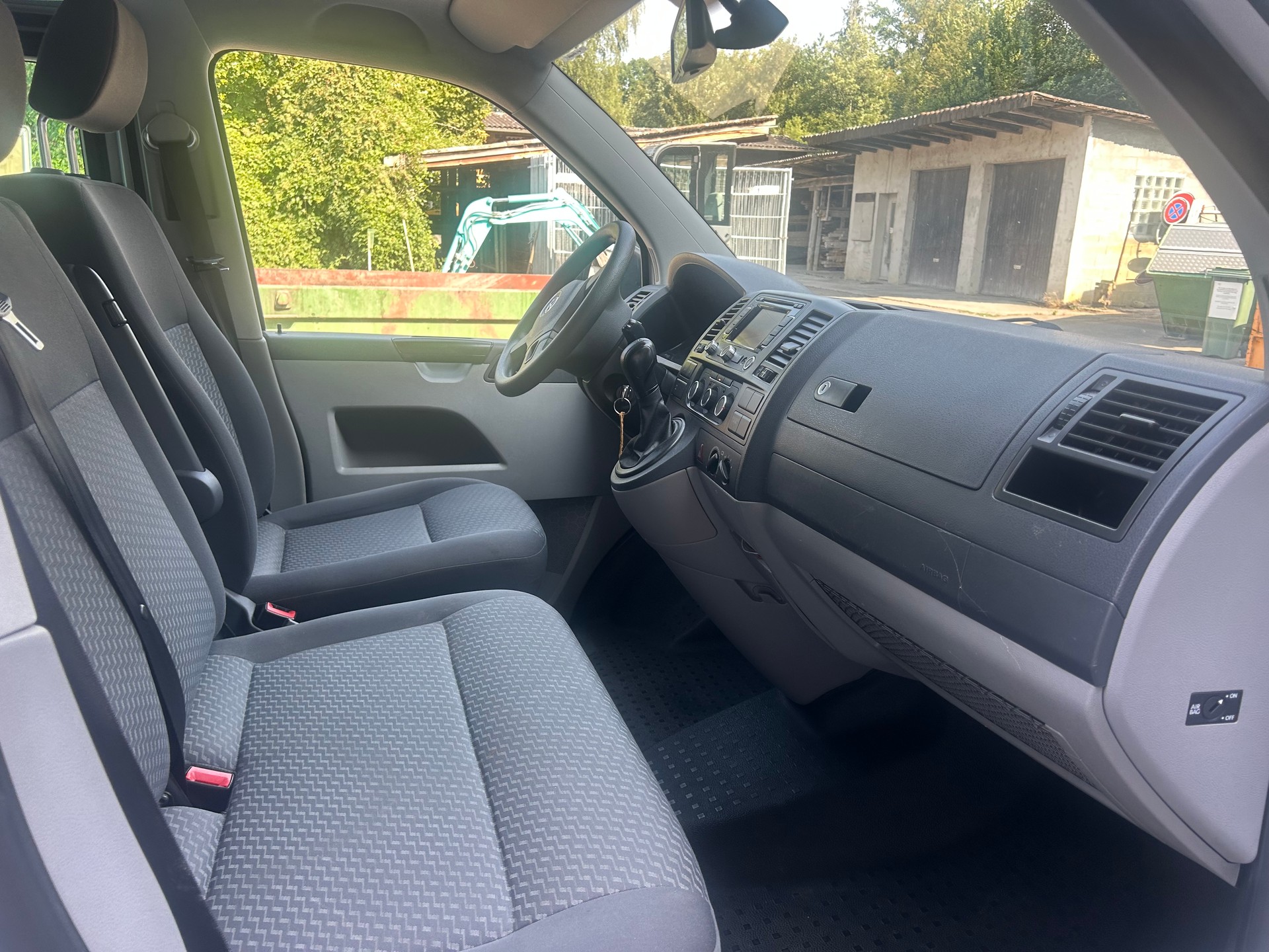 VW T5 2.0 Bi-TDI BMT 4Motion DSG-image-10