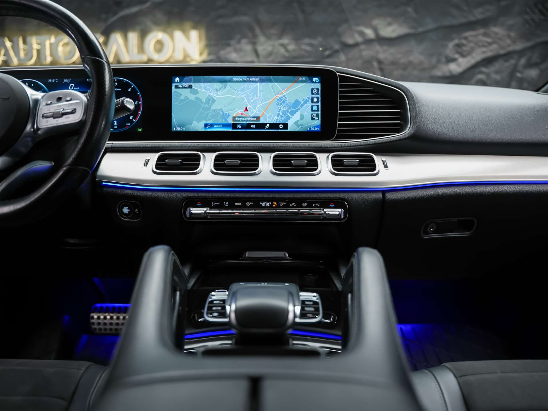 MERCEDES-BENZ GLE 300 d 4Matic AMG Line 9G-Tronic *CH Fahrzeug*7 Plätzer*AHK*-image-20
