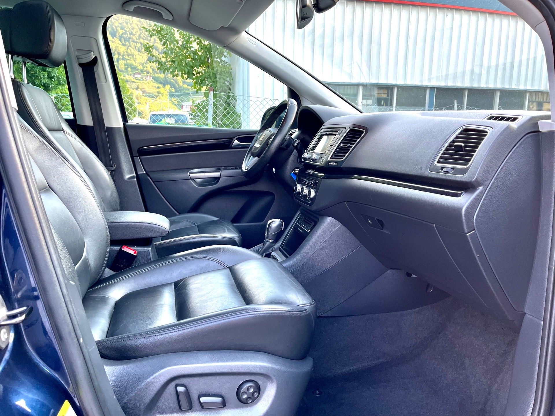 SEAT Alhambra 2.0 TDI Style Viva DSG-image-25
