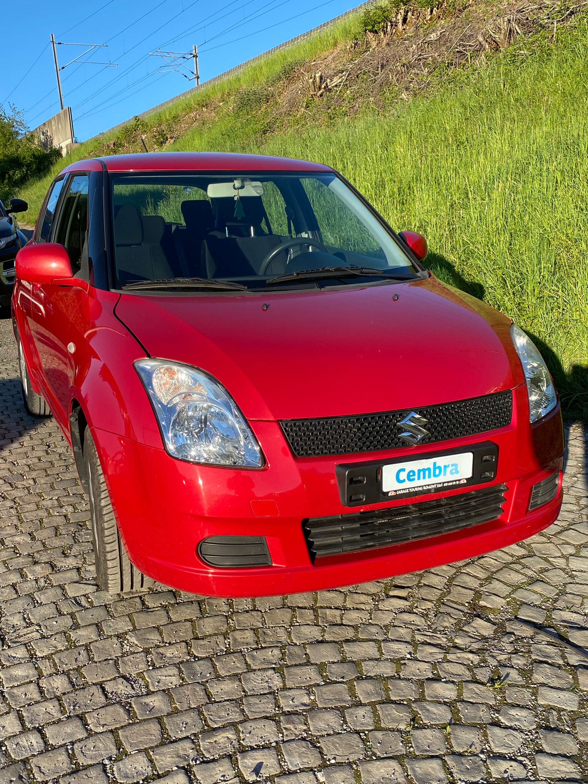 SUZUKI Swift 1.3i 16V GL 4x4-image-0