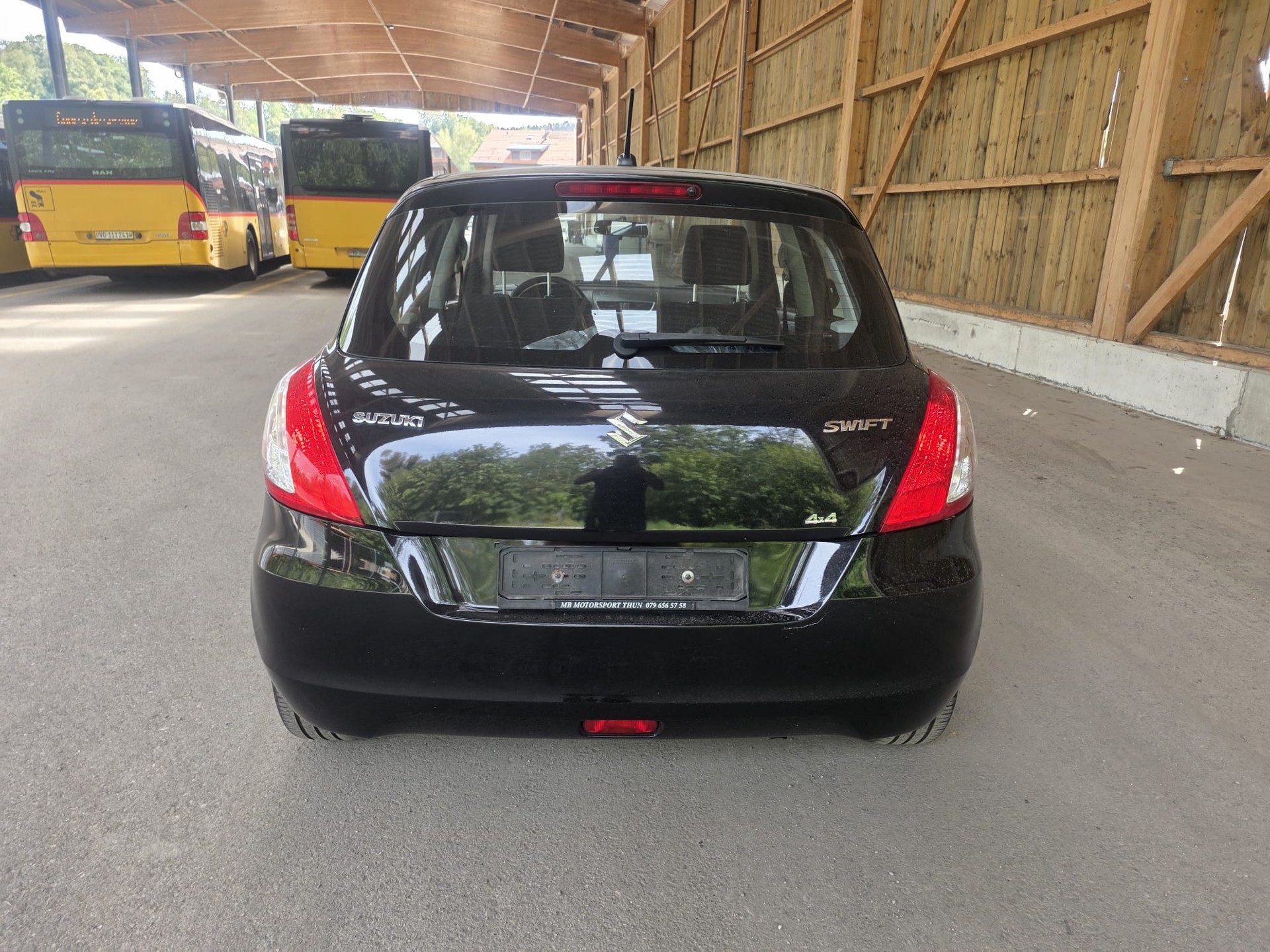 SUZUKI Swift 1.2i 16V GL Top 4x4-image-9