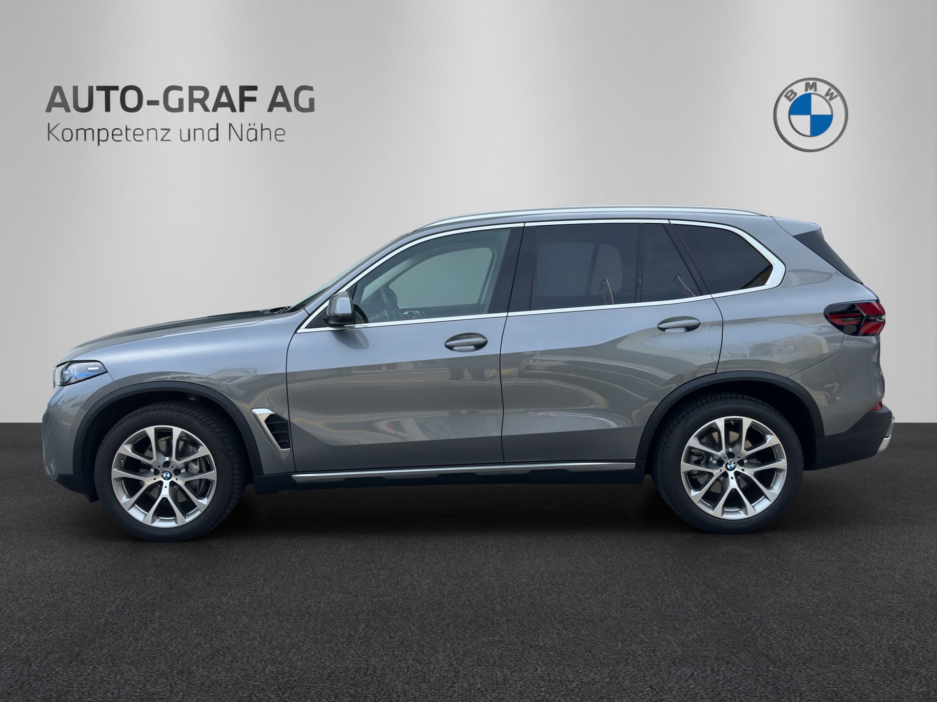 BMW X5 40i xDrive SAG-image-1