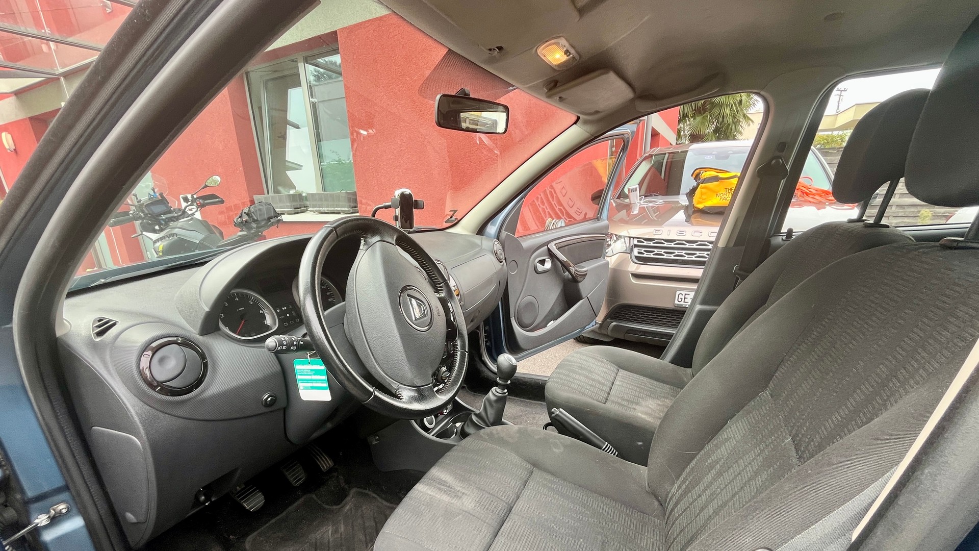 DACIA 1.5 dCi Ambiance 4x4-image-2
