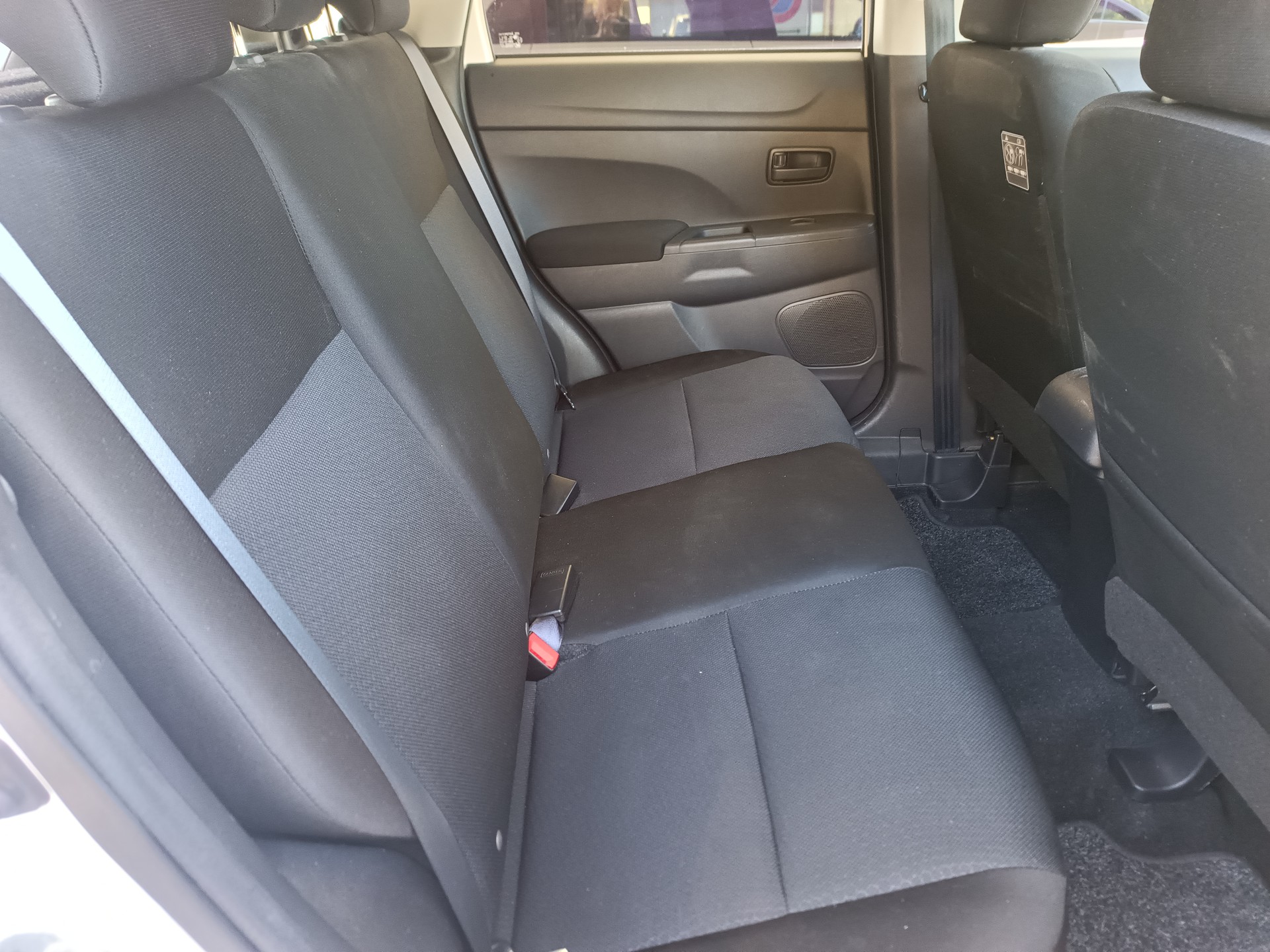 MITSUBISHI ASX 1.6 Jubilé35 2WD-image-8