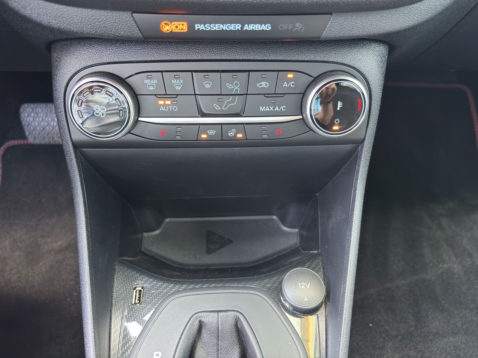 FORD Fiesta 1.0 SCTi MHEV ST Line X Automat mit Rückfahrkamera & Winterreifen-image-15