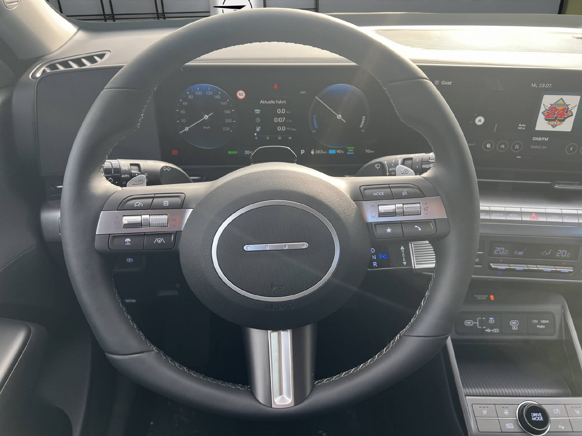 HYUNDAI Kona Electric Origo 65kWh-image-10