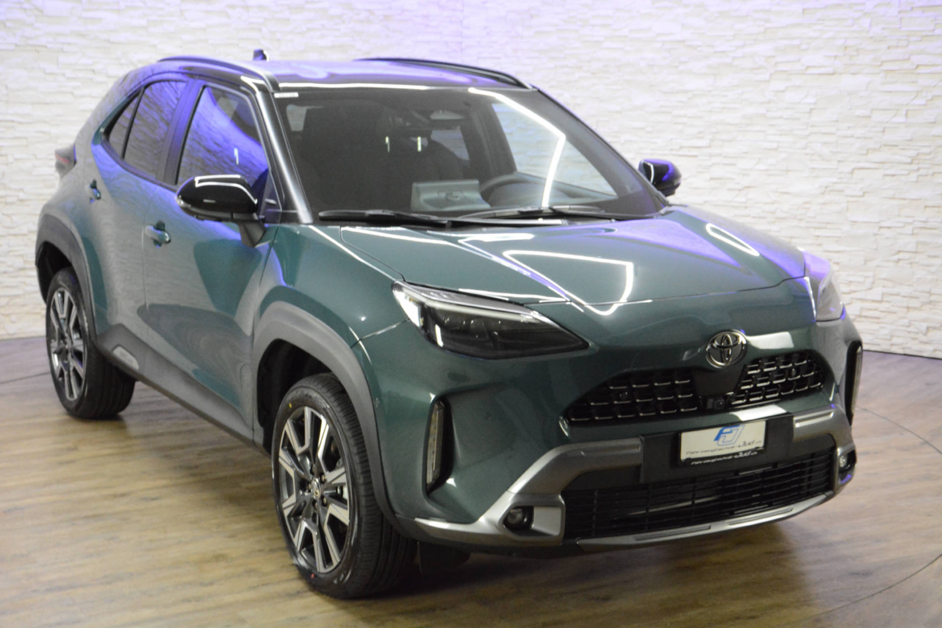 TOYOTA Yaris Cross 1.5 VVT-i HSD Premium AWD-i-image-7