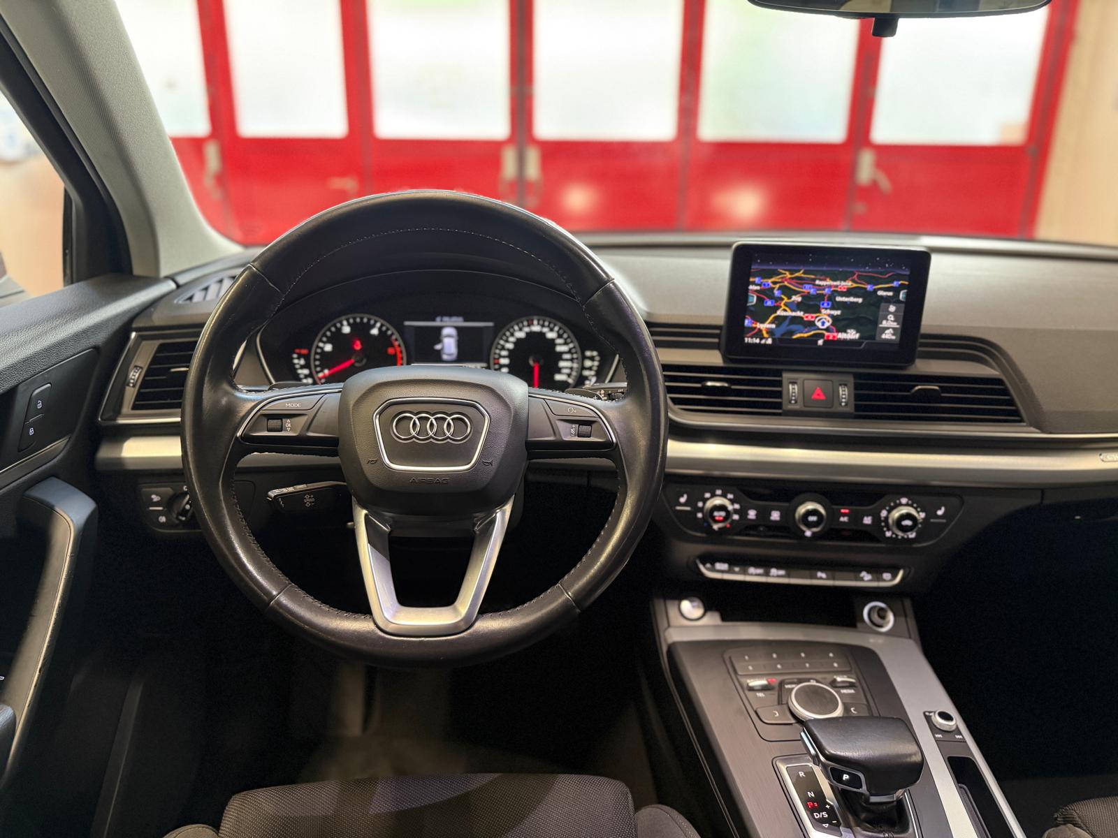AUDI Q5 2.0 TDI sport quattro S-tronic-image-10