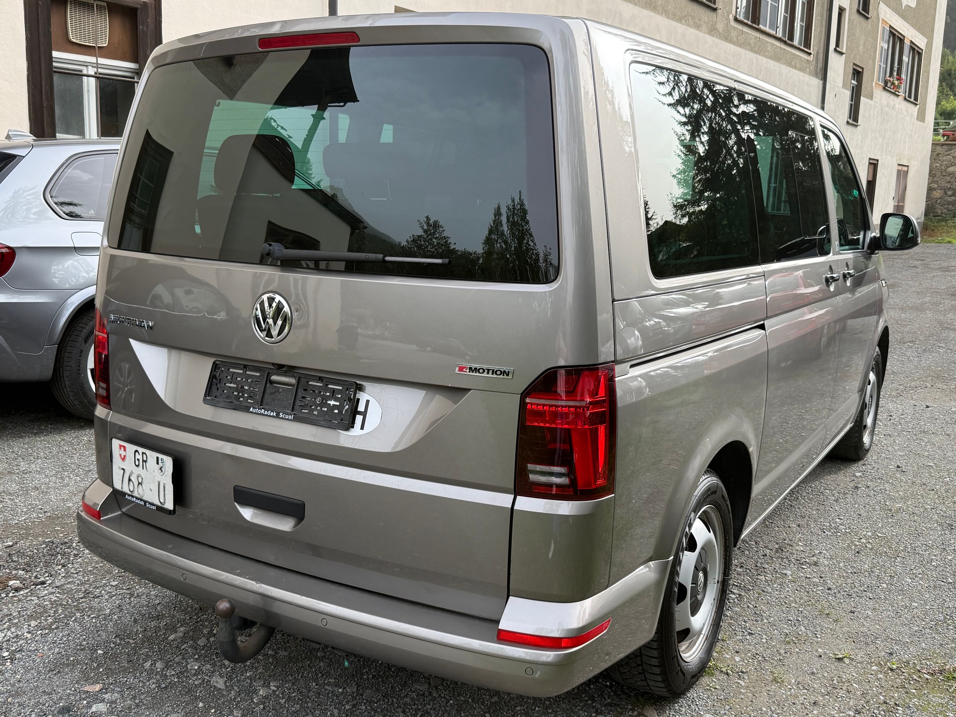 VW T6.1 Multivan 2.0 TDI Liberty Edition 4Motion DSG-image-4