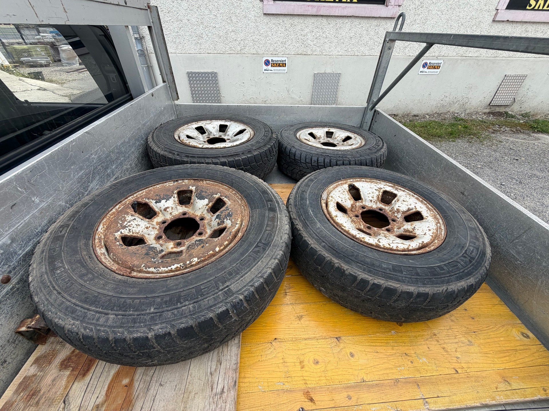 TOYOTA Hilux RN 106 DK Alu-image-12