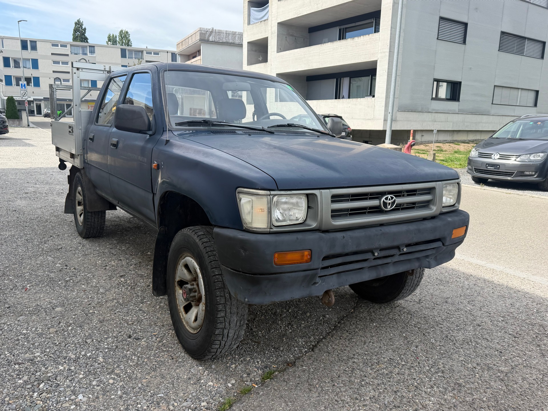 TOYOTA Hilux RN 106 DK Alu-image-0