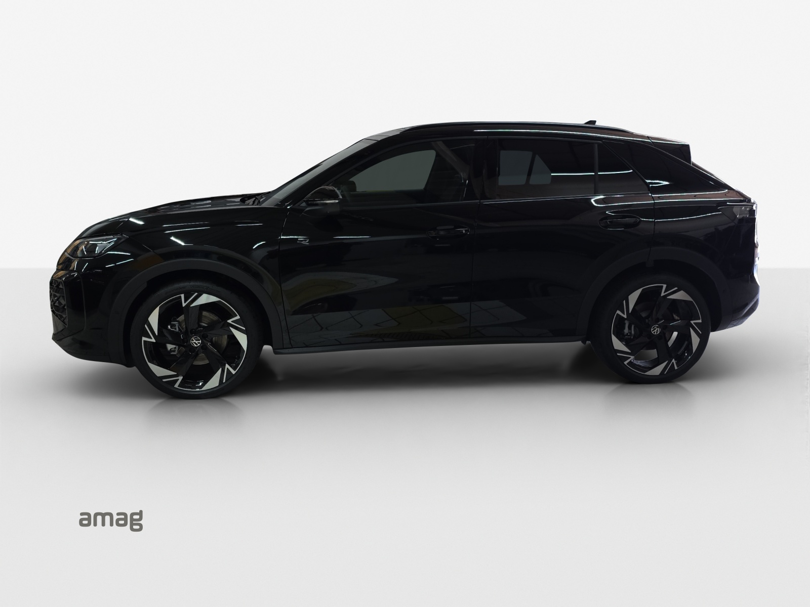 VW T-Roc 1.5 eTSI mHEV R-Line DSG-image-1