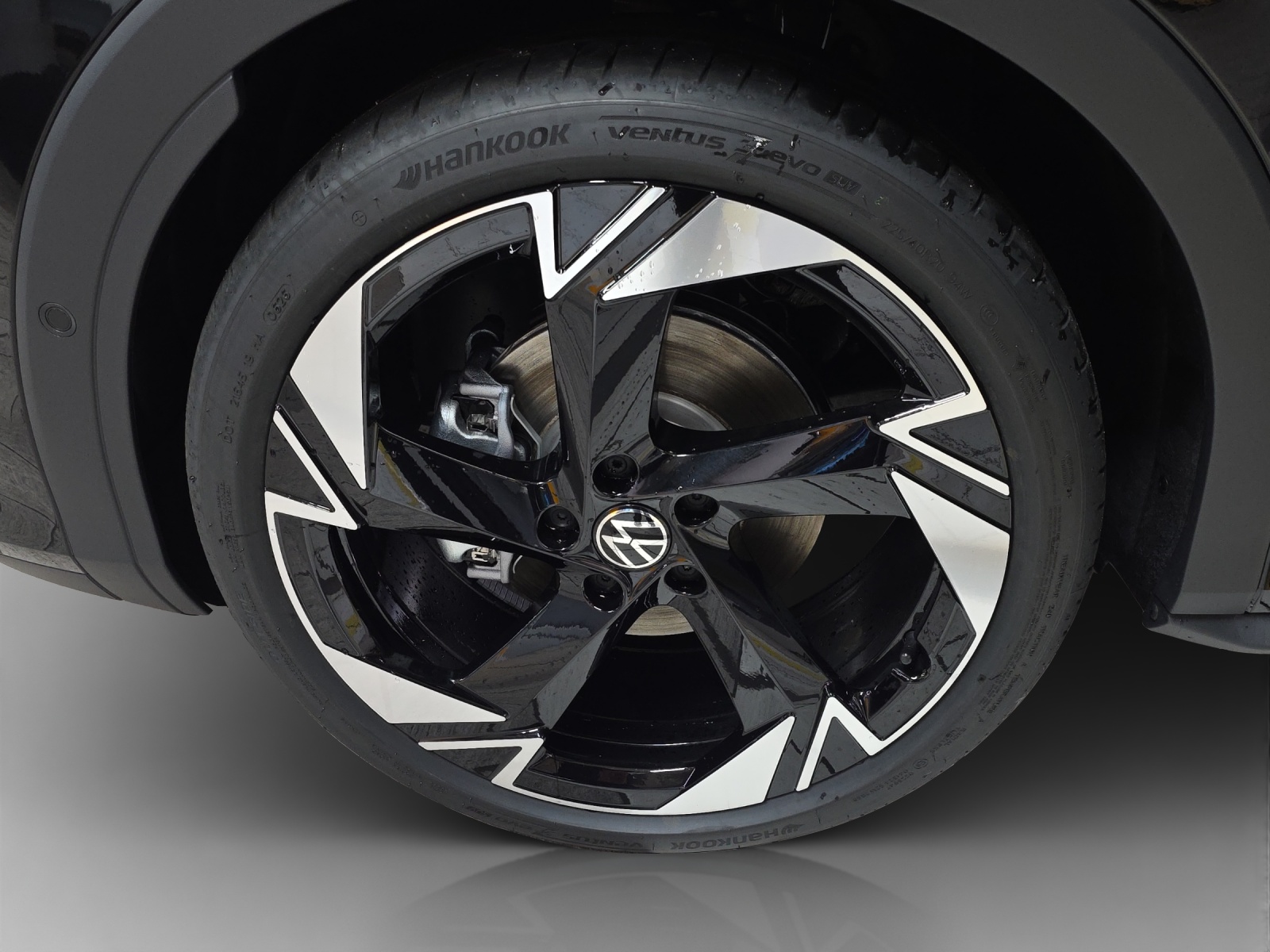 VW T-Roc 1.5 eTSI mHEV R-Line DSG-image-13