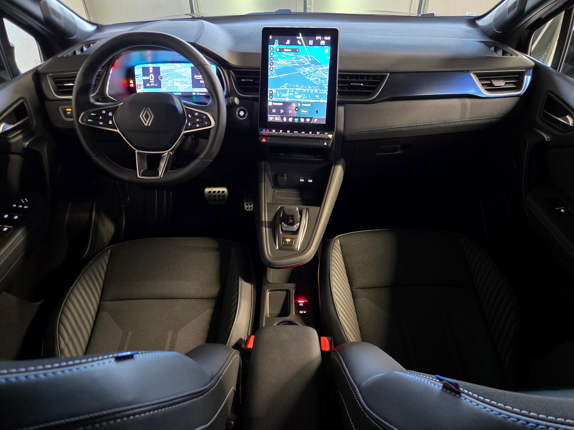 RENAULT Captur 1.8 E-Tech esprit Alpine-image-13