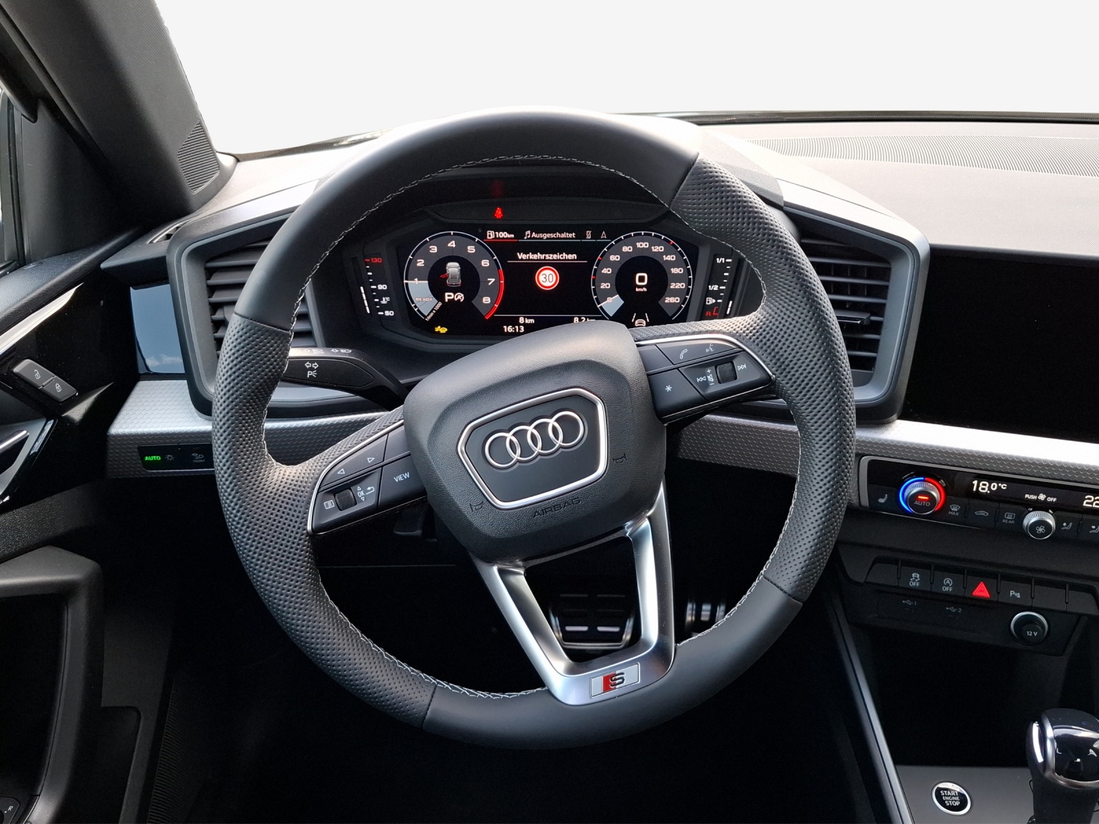 AUDI A1 Sportback 30 TFSI Attraction S-tronic-image-9