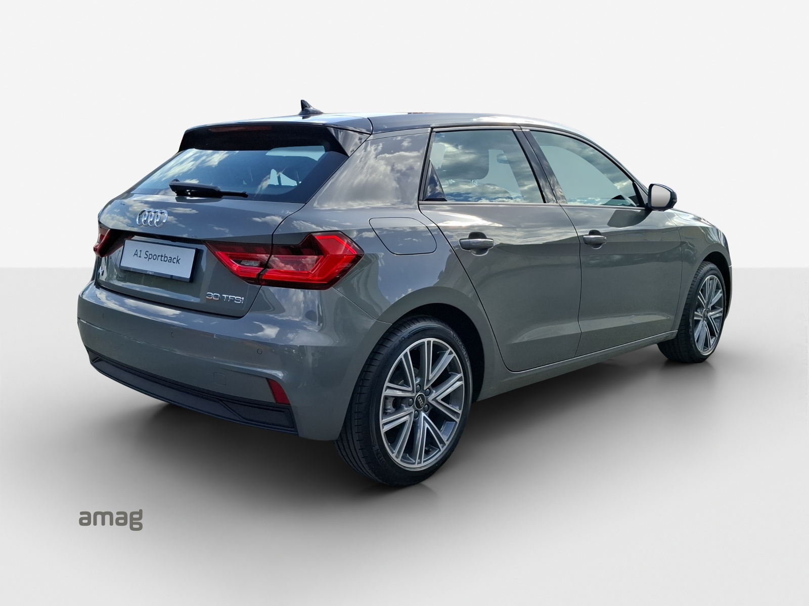 AUDI A1 Sportback 30 TFSI Attraction S-tronic-image-4