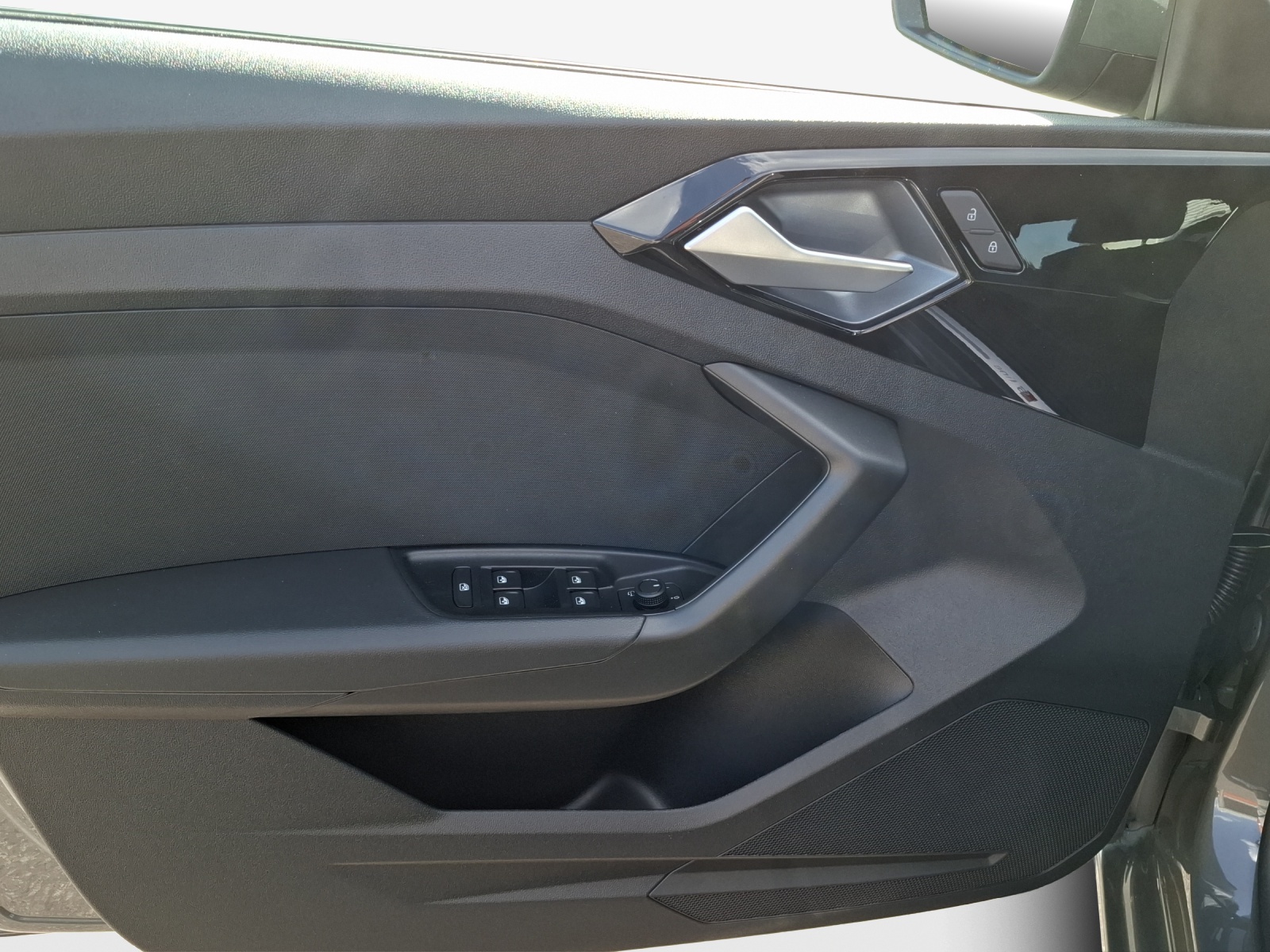 AUDI A1 Sportback 30 TFSI Attraction S-tronic-image-14