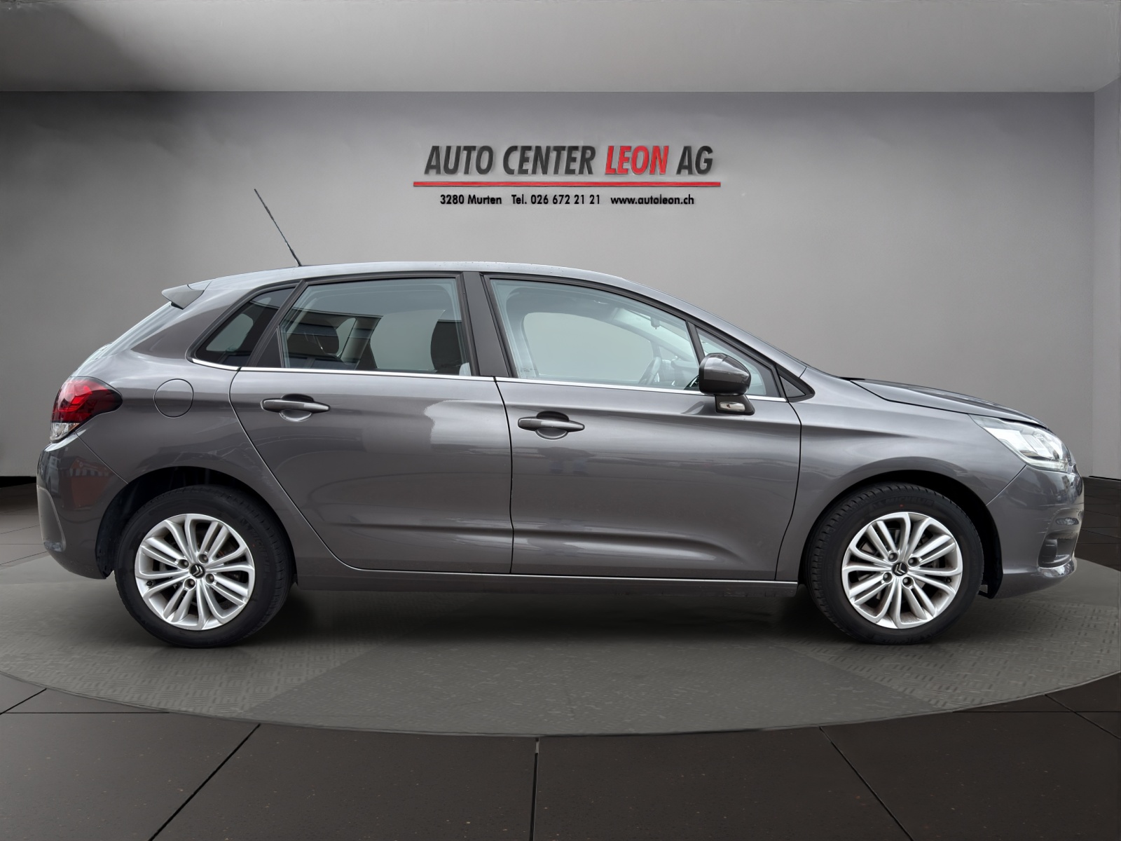 CITROEN C4 1.2 Pure Tech Feel Automatic-image-6