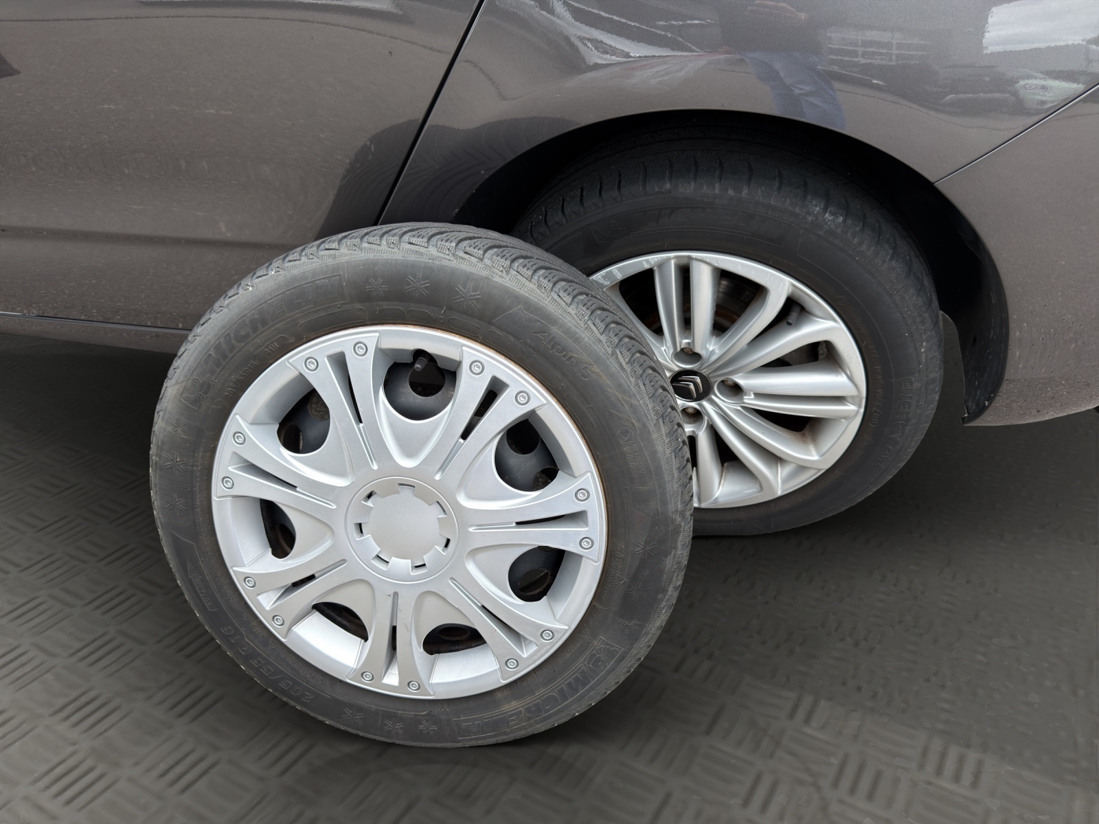 CITROEN C4 1.2 Pure Tech Feel Automatic-image-19