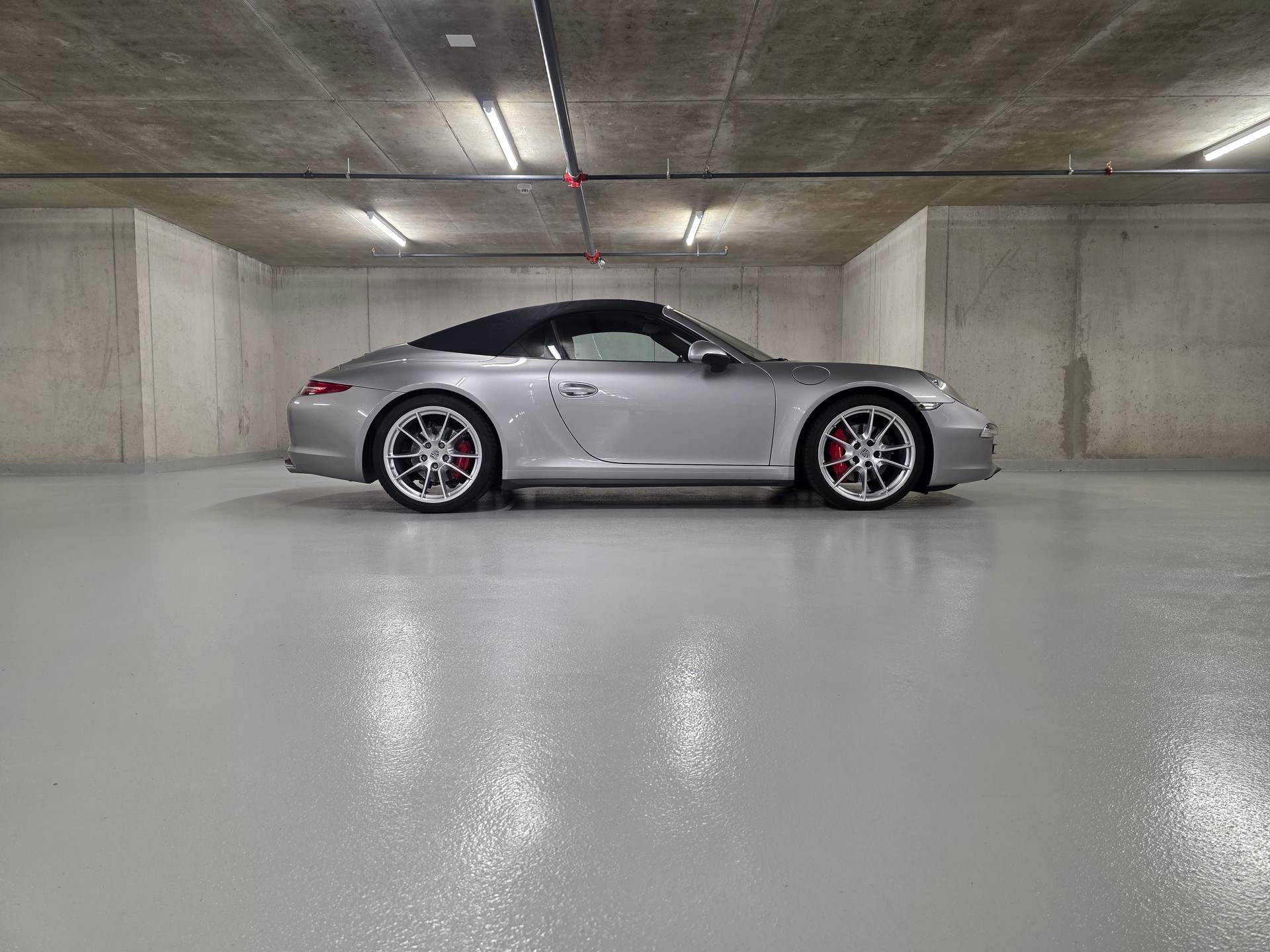 PORSCHE 911 Cabrio Carrera 4S PDK-image-16