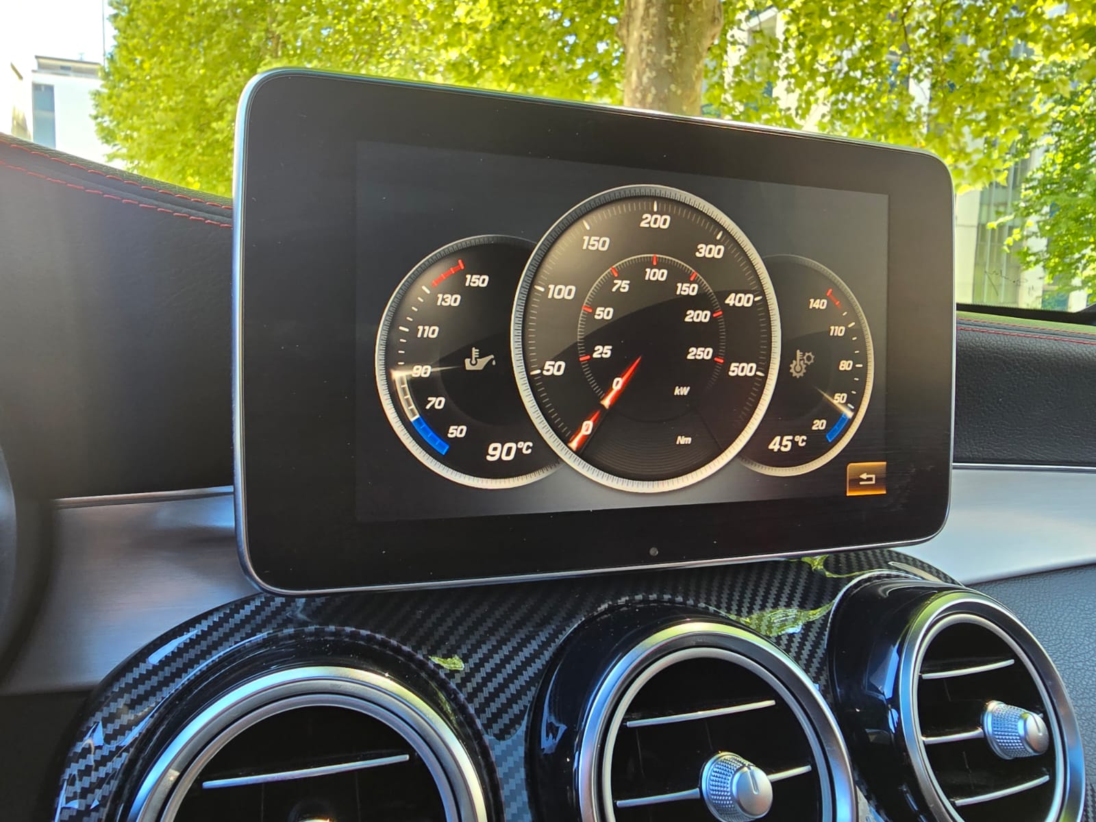MERCEDES-BENZ GLC 43 AMG 4Matic 9G-Tronic-image-16