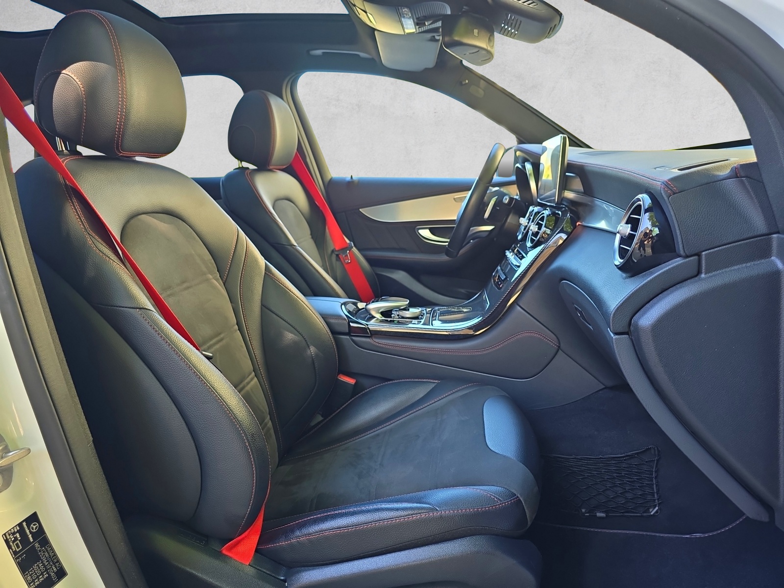 MERCEDES-BENZ GLC 43 AMG 4Matic 9G-Tronic-image-10