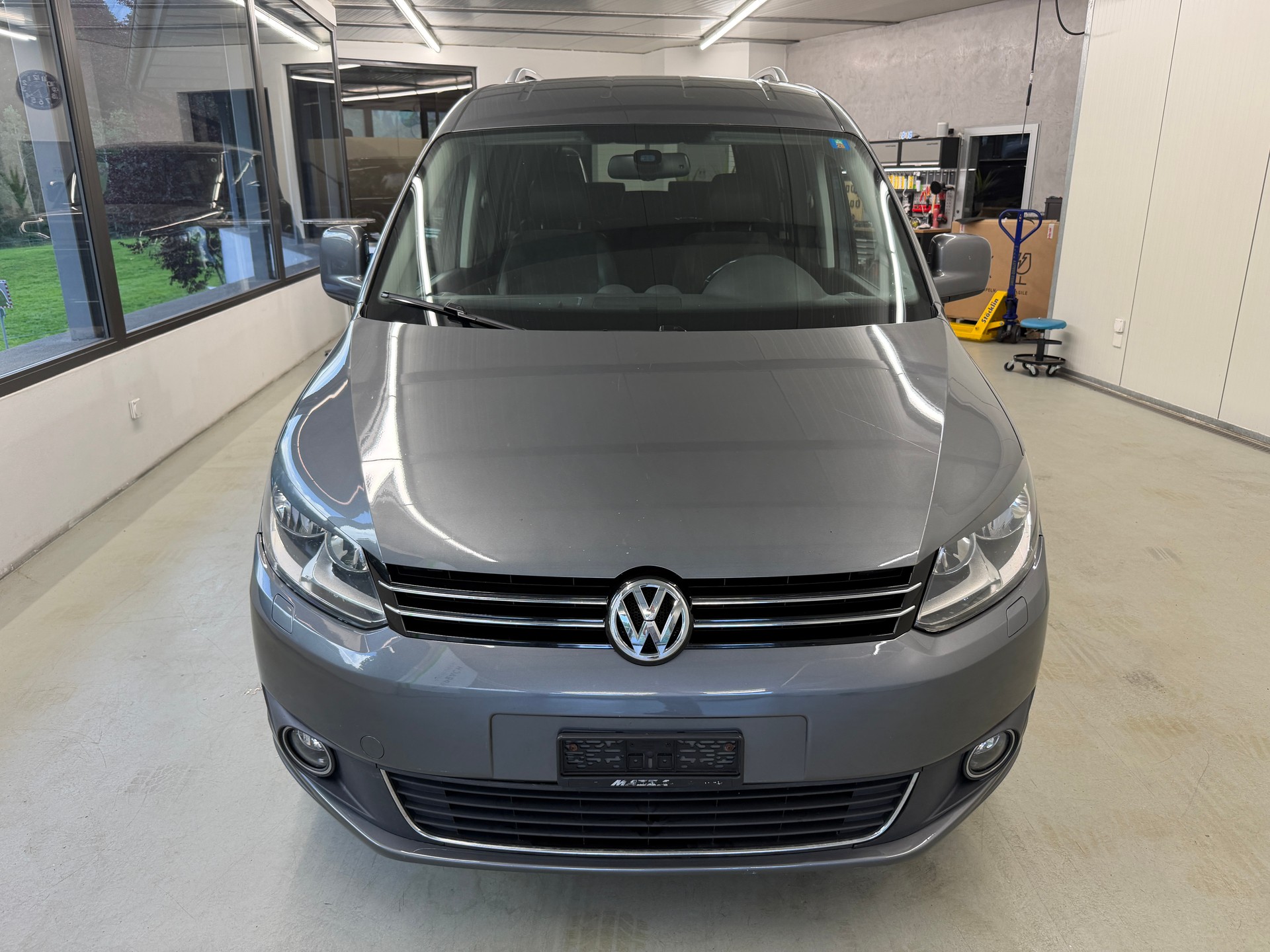 VW Caddy 2.0 TDI 4Motion Highline DSG-image-9