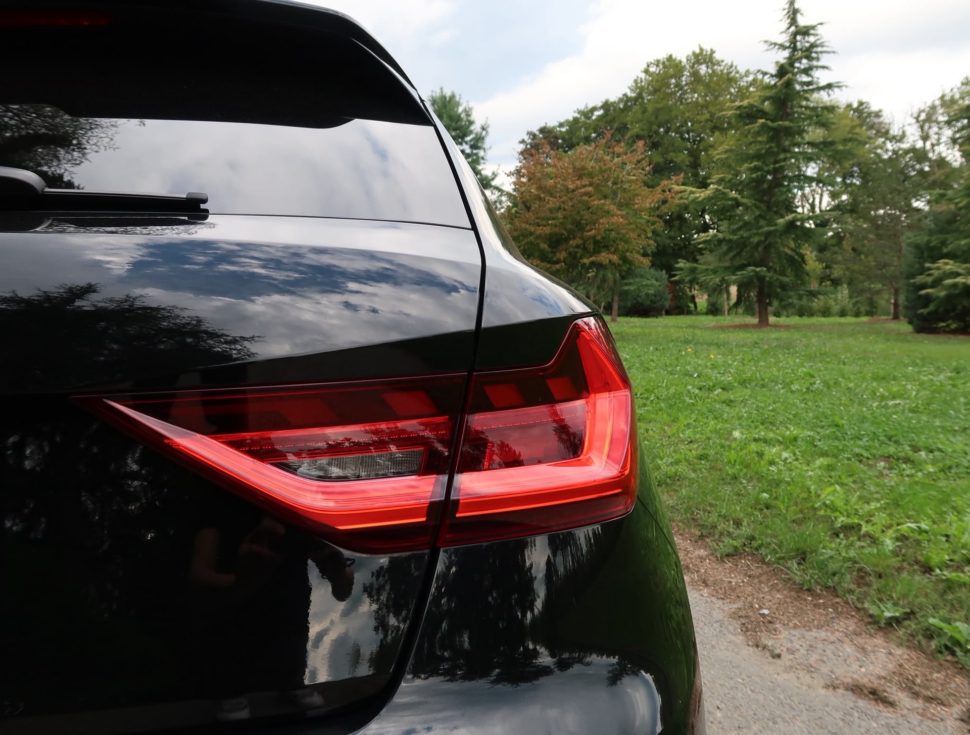 AUDI AUDI A1 Sportback 35 TFSI S Line S-tronic-image-6