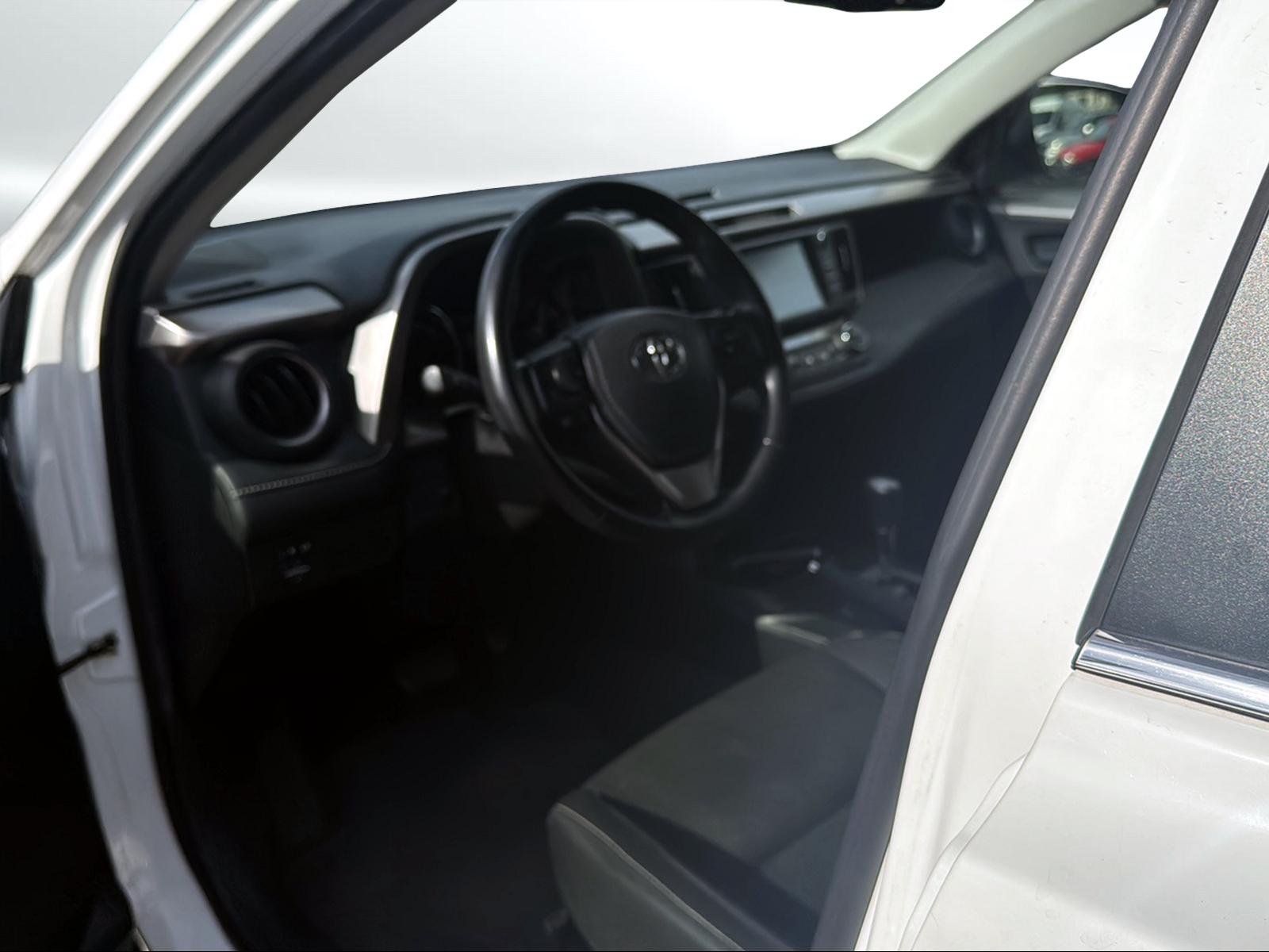 TOYOTA RAV4 2.5 HSD Trend-image-4