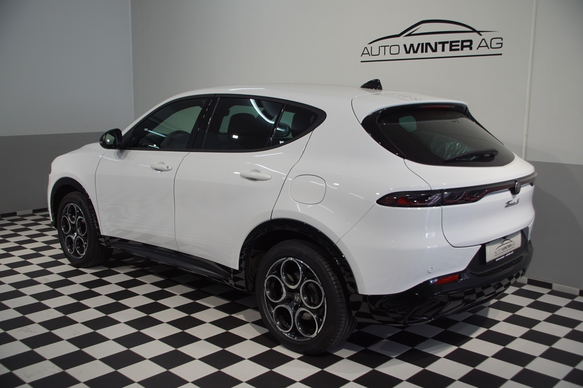 ALFA ROMEO Tonale 1.3 Plug-in-Hybrid Q4 Swiss Sprint Edition-image-6