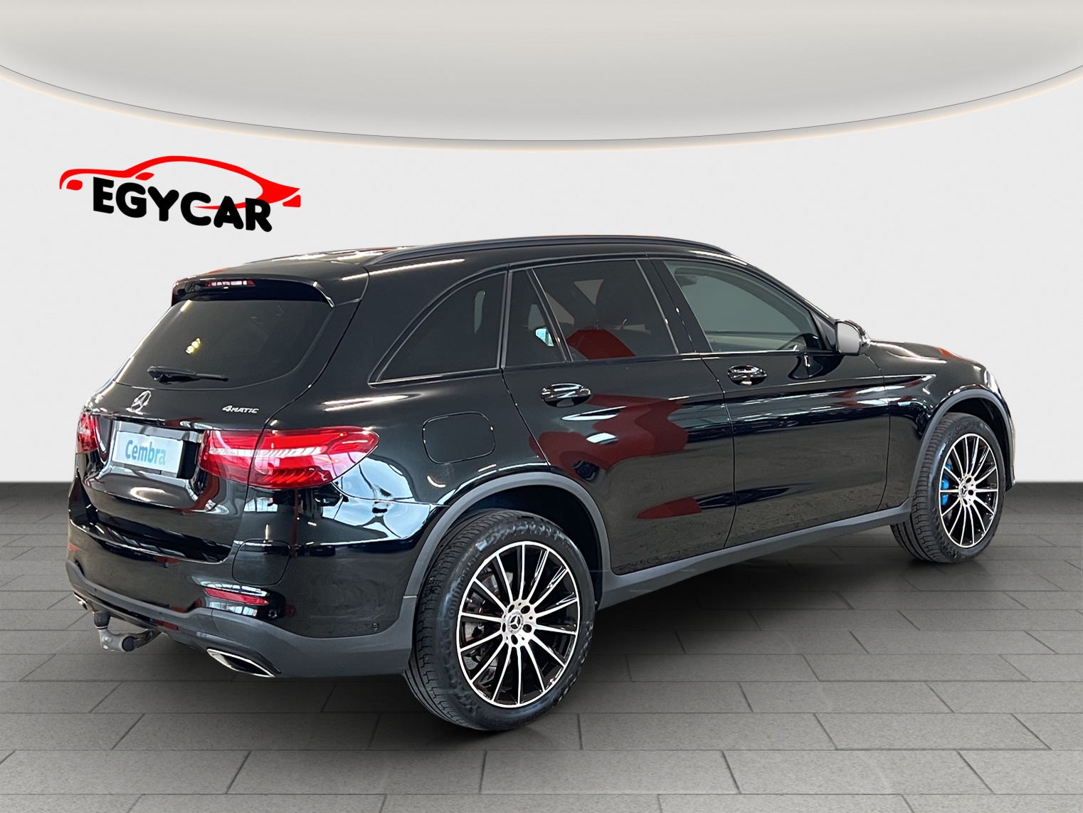 MERCEDES-BENZ GLC 350 e AMG Line 4Matic 7G-Tronic-image-6