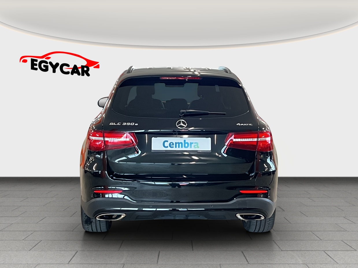 MERCEDES-BENZ GLC 350 e AMG Line 4Matic 7G-Tronic-showroom-element-3