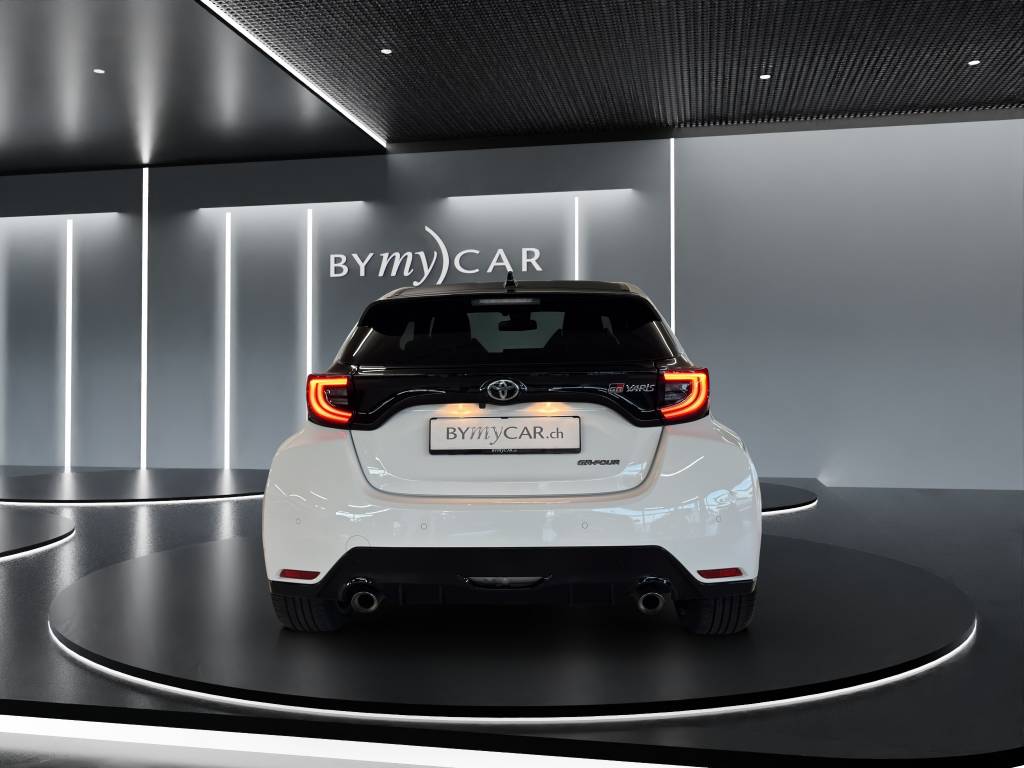 TOYOTA Yaris 1.6 GR Sport-image-3
