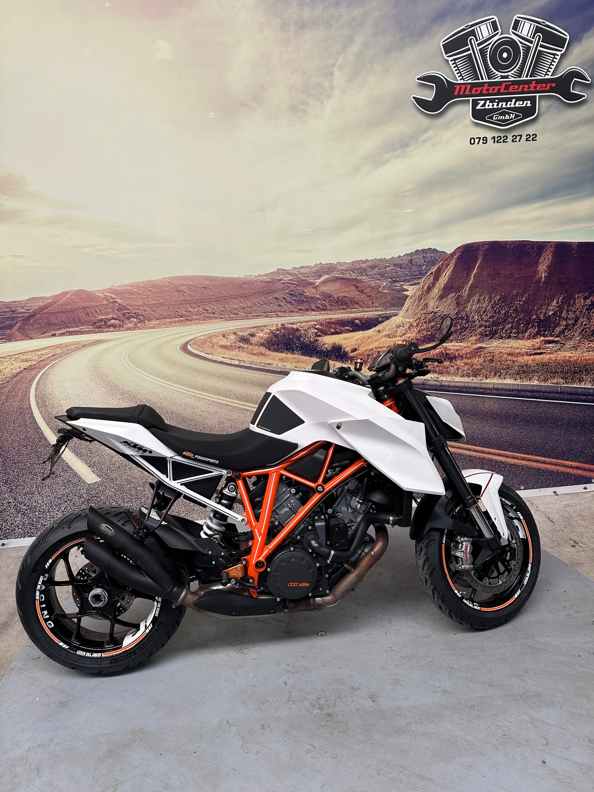 KTM 1290 Super Duke R