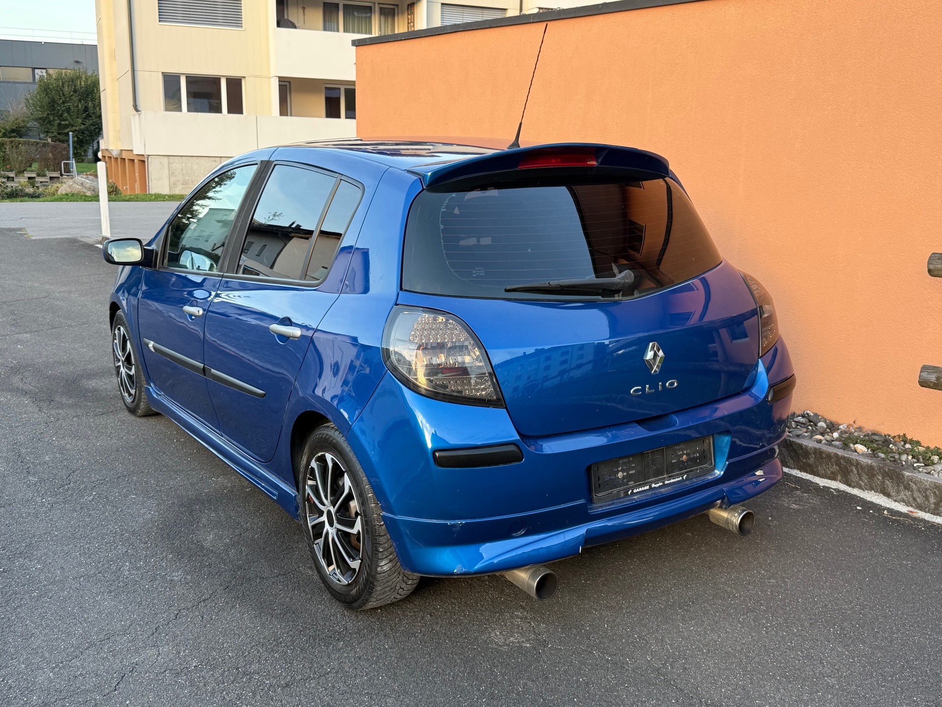 RENAULT Clio 1.2 16V Turbo Rip Curl-image-6