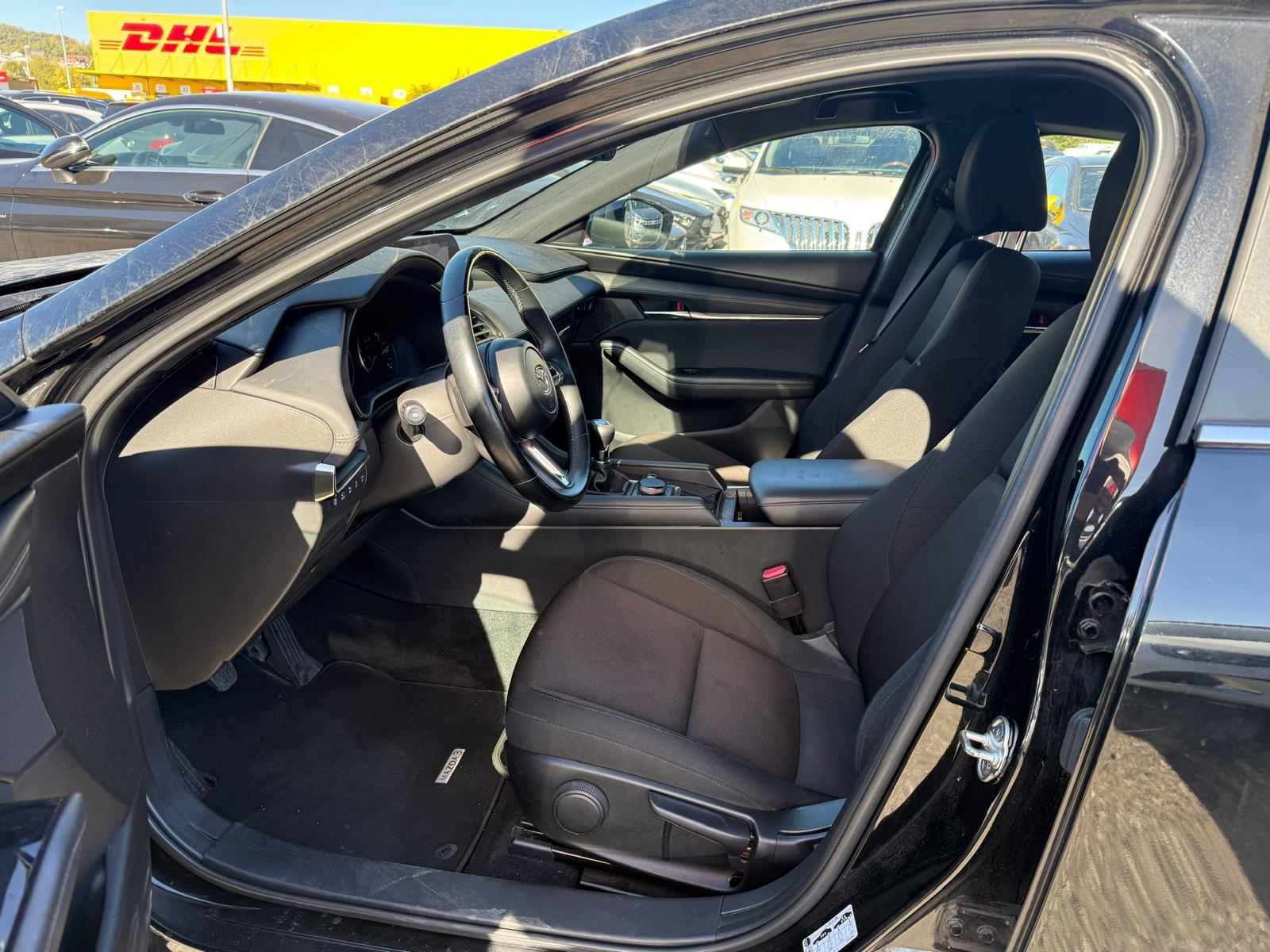 MAZDA 3 Hatchback 2.0 150 Ambition Plus-image-7
