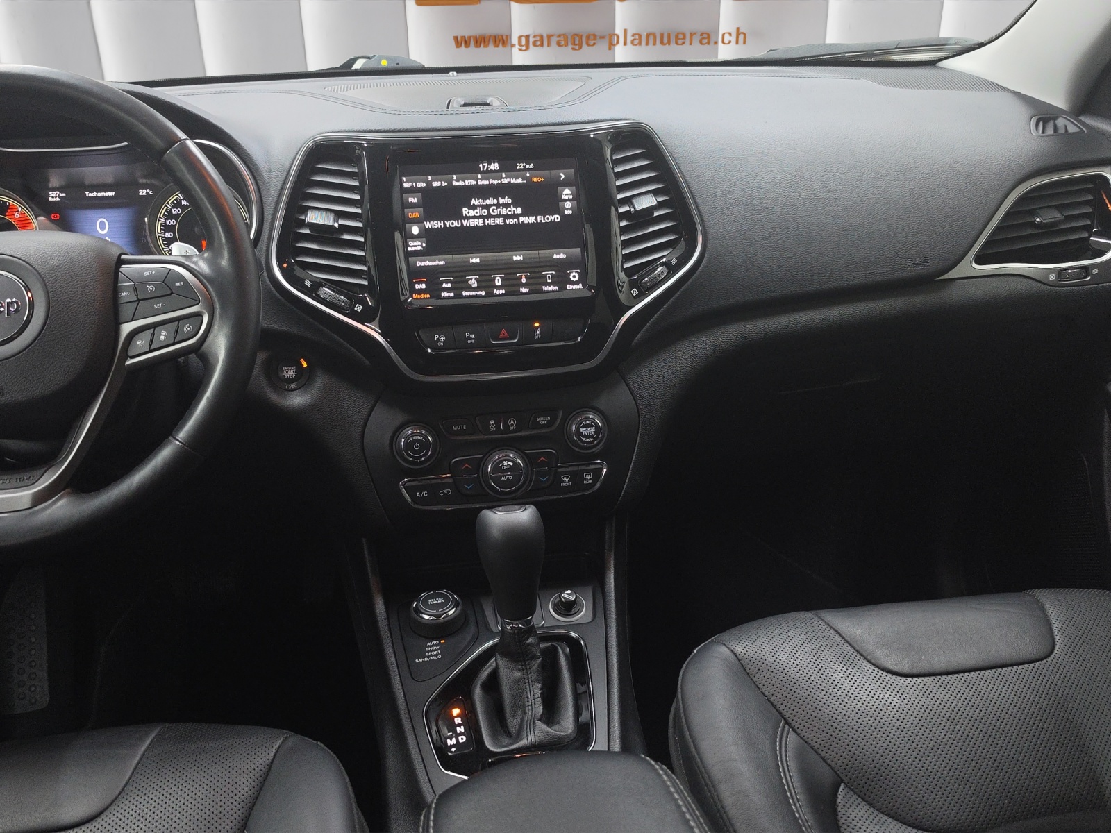 JEEP Cherokee 2.0 T Limited AWD-image-9
