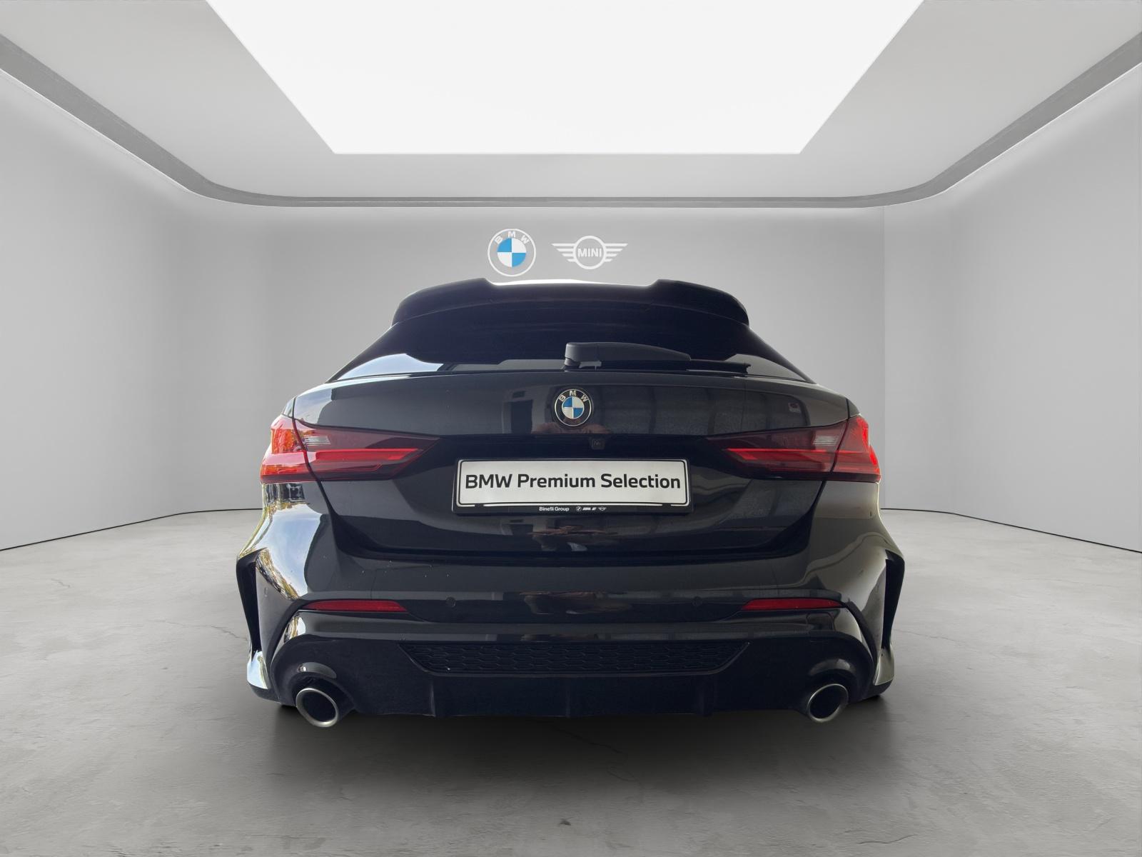 BMW 1er Reihe F40 M135i xDrive-image-14