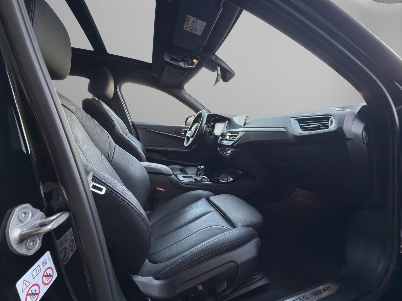 BMW 1er Reihe F40 M135i xDrive-image-19