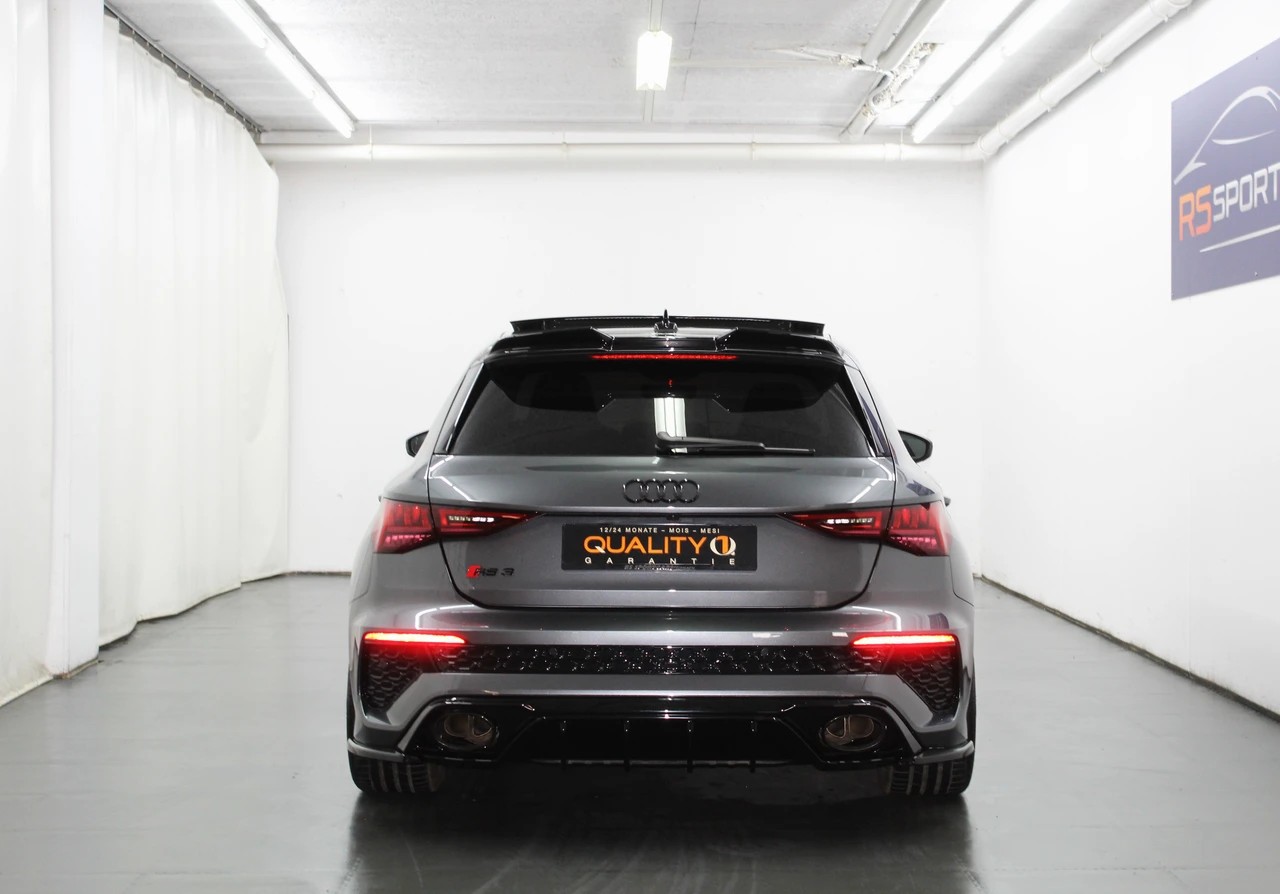 AUDI AUDI RS3 Sportback 2.5 TSI quattro S-tronic RS-Designpaket plus rot / Maxton Kit / CH-Fahrzeug-image-5