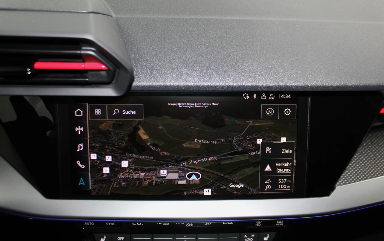 AUDI AUDI RS3 Sportback 2.5 TSI quattro S-tronic RS-Designpaket plus rot / Maxton Kit / CH-Fahrzeug-image-22