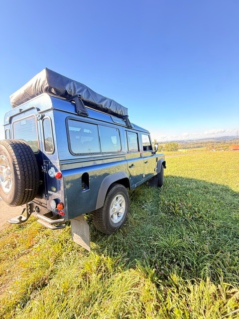 LAND ROVER Defender 110 SW 2.4Tdc-image-1